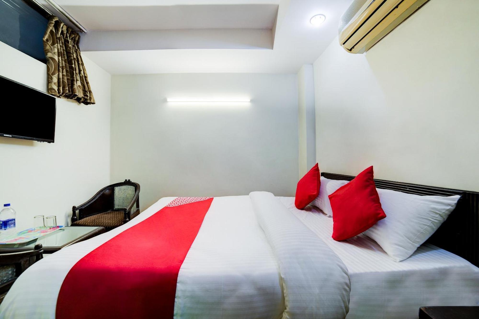 Hotel O Townhouse South Valley 3*