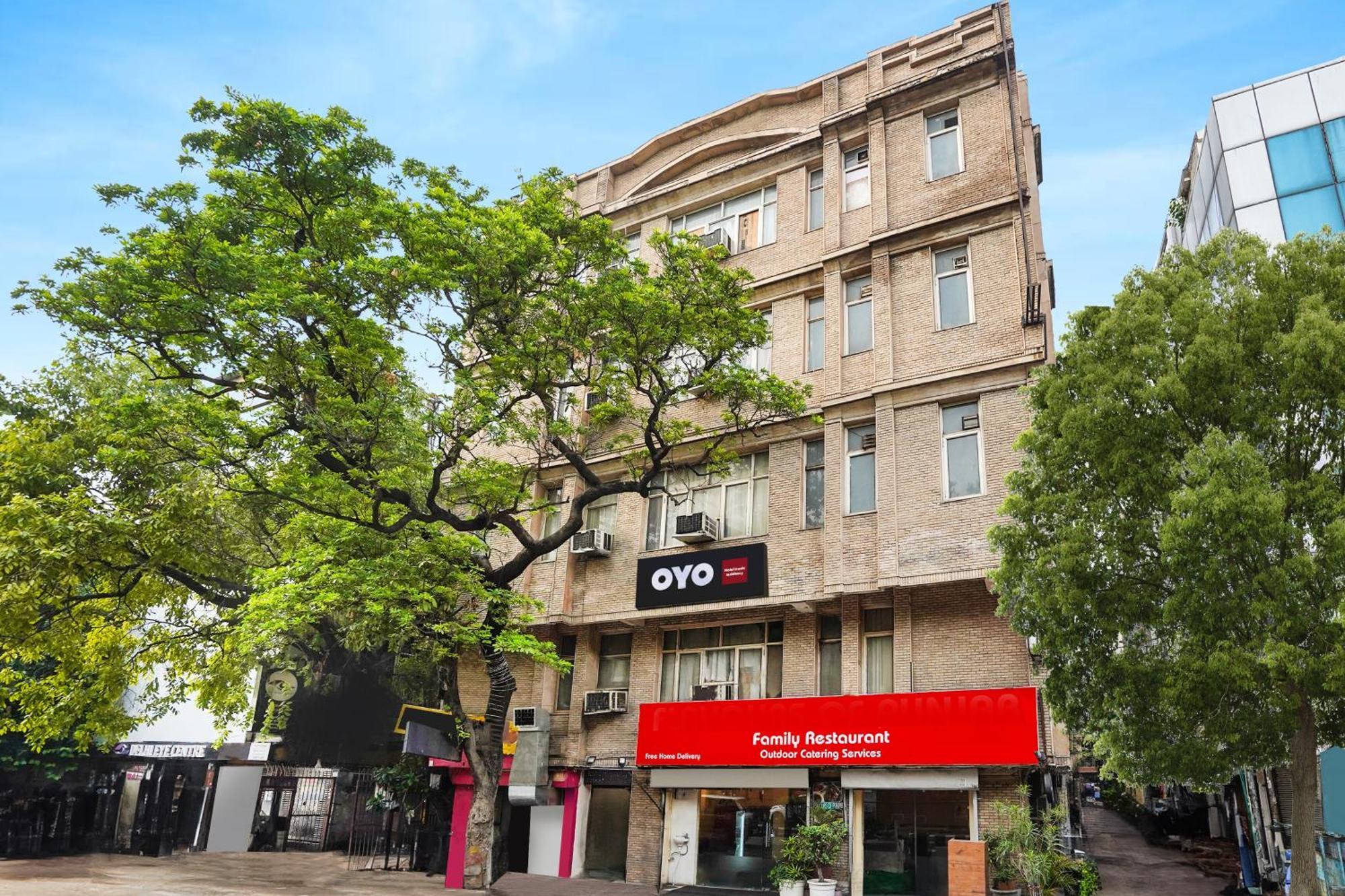 O Iconic Residency Nova Deli