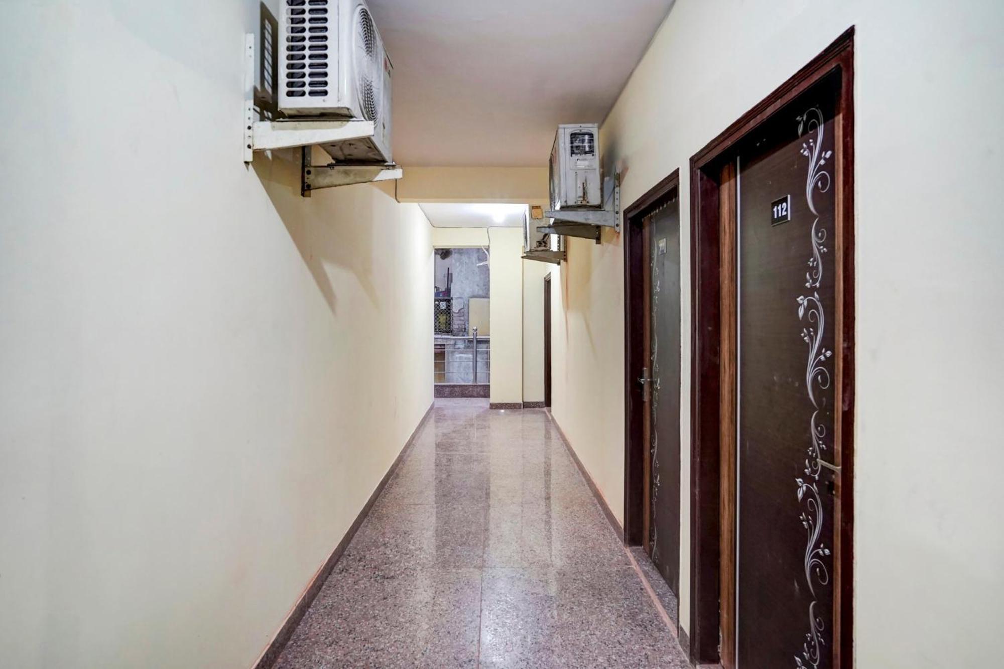 O Wamson Living Classic Hotel Kalkaji Devi