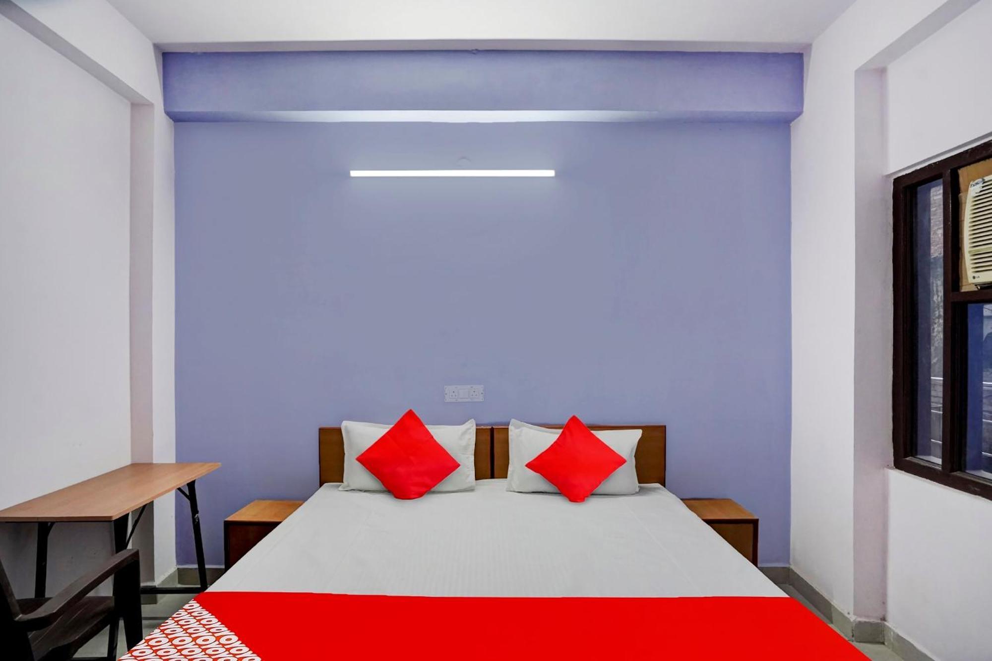 Hotel O Wamson Living Classic 4*