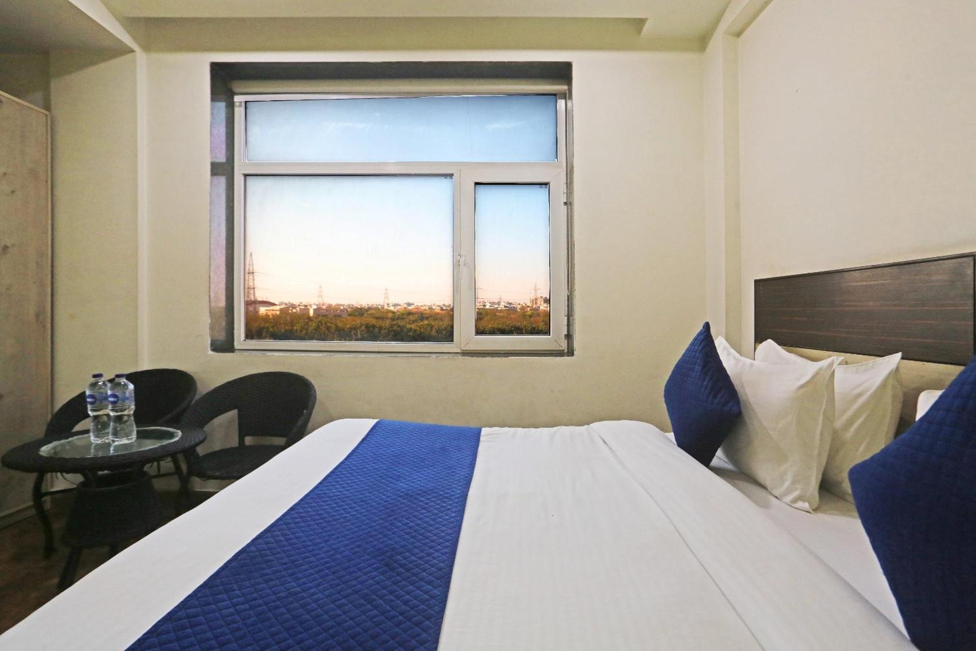 Aerostar Gold - Opposite Max Healthcare Hotel Delhi (National Capital Territory of India)