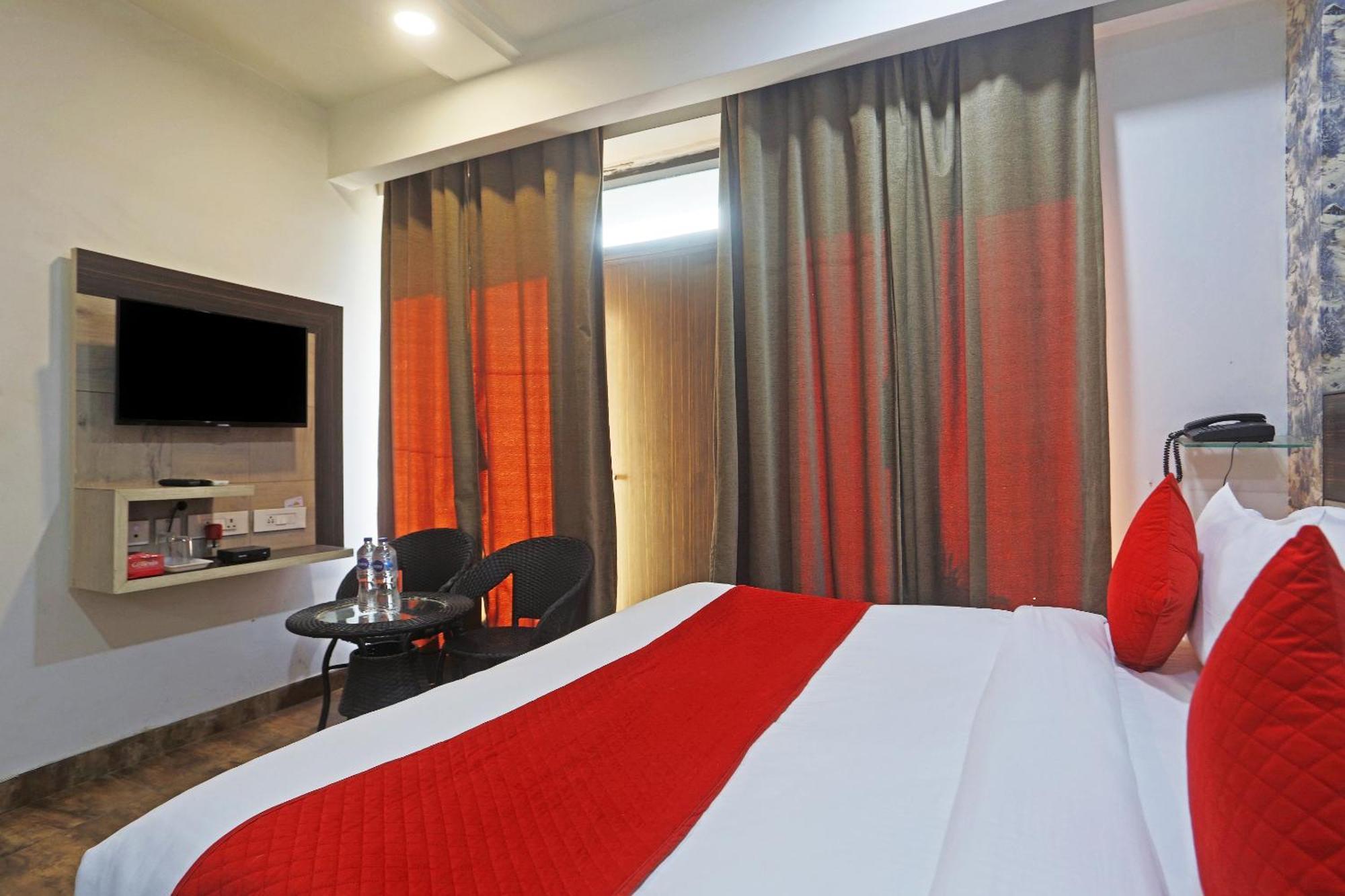 Aerostar Gold - Opposite Max Healthcare 3* Delhi (National Capital Territory of India)