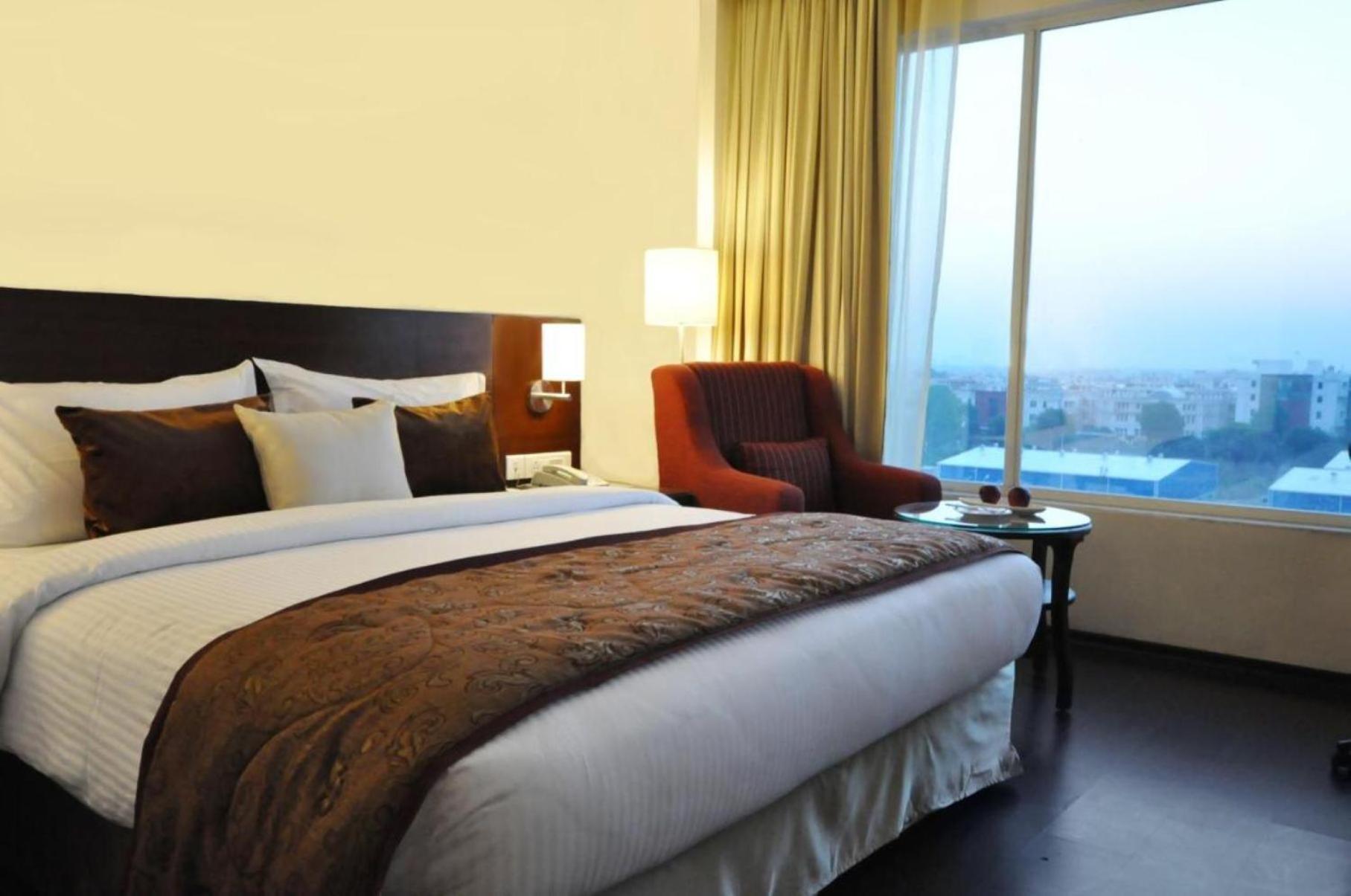 The Caves Plaza Near Igi Airport Delhi