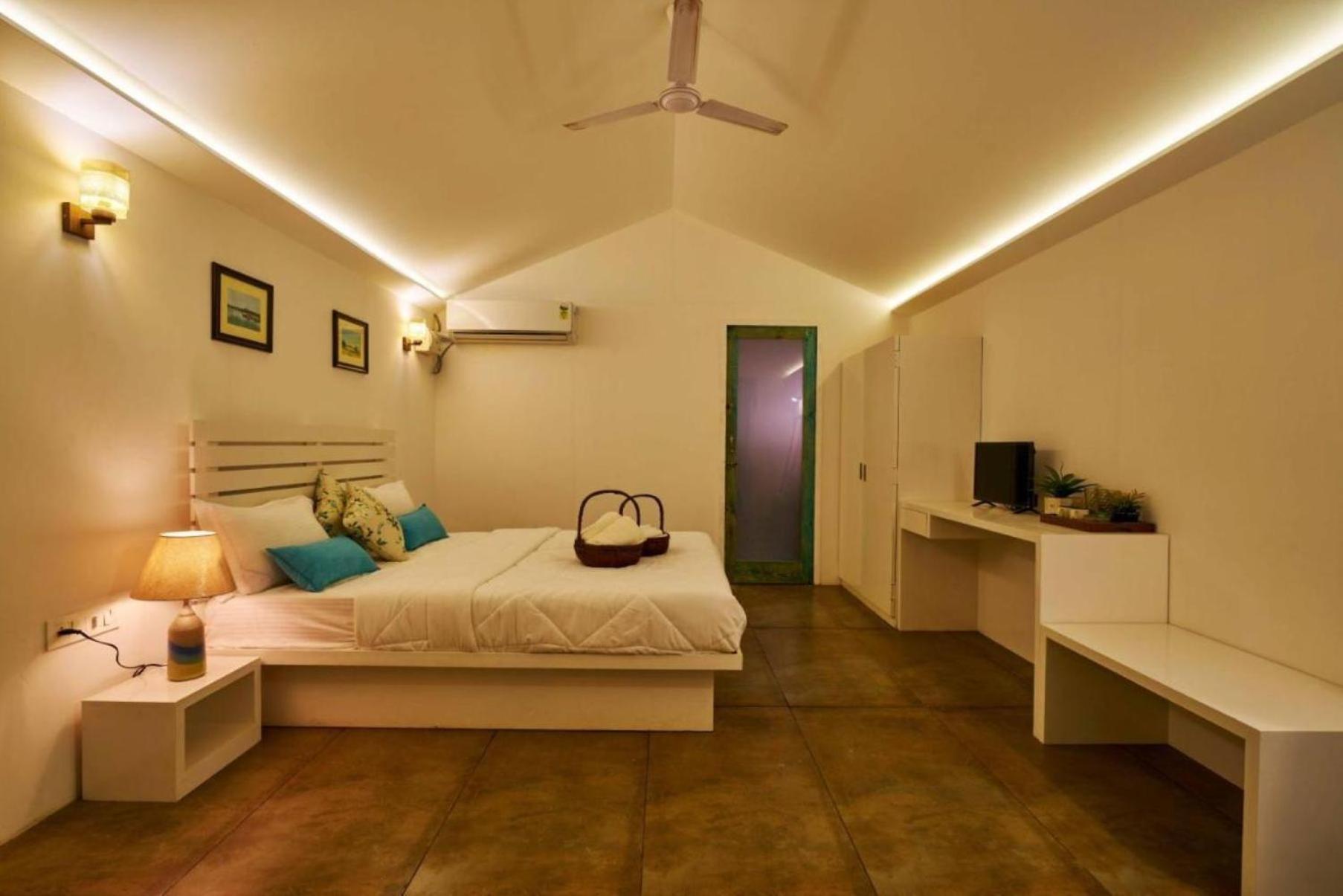 The Caves Plaza Near Igi Airport Delhi