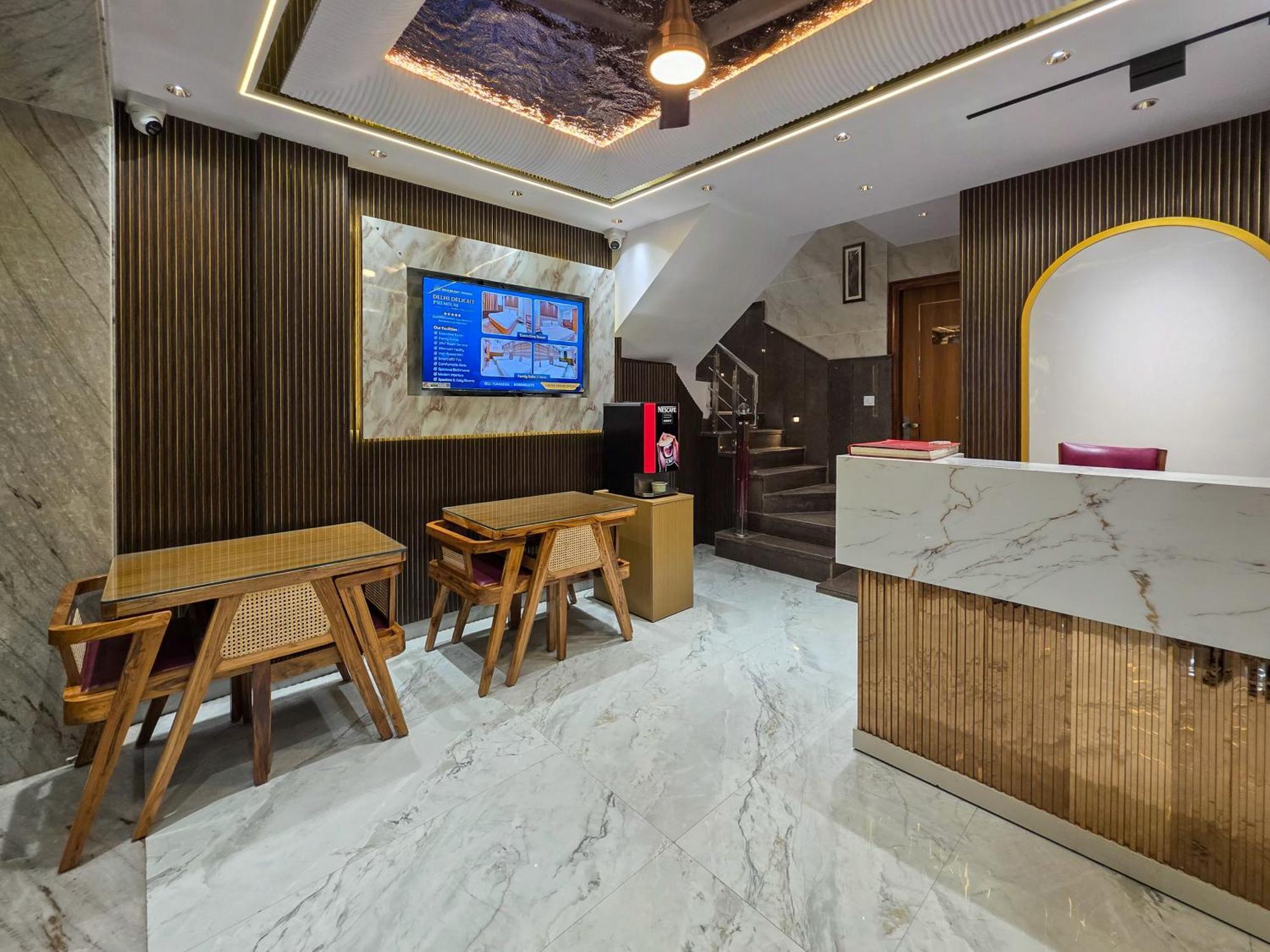 Delhi Delight Premium Bed & Breakfast