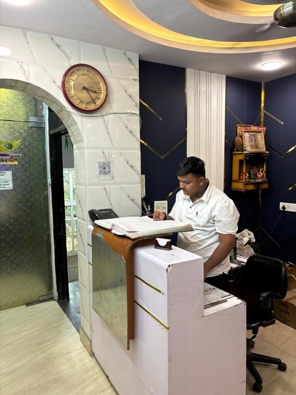 Hotel Akaash Cont I Hari Nagar I I Local Id I Couple Friendly New Delhi