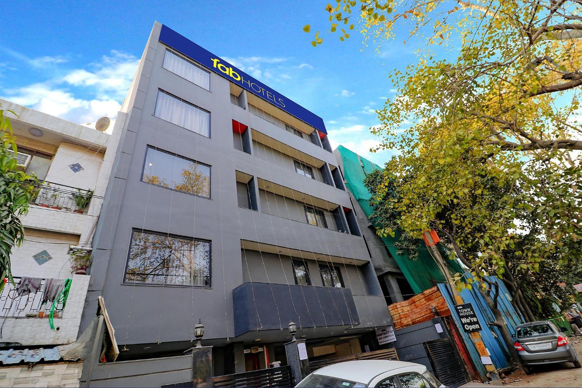 Fabexpress La Serene Gagan Vihar Hotel 4*