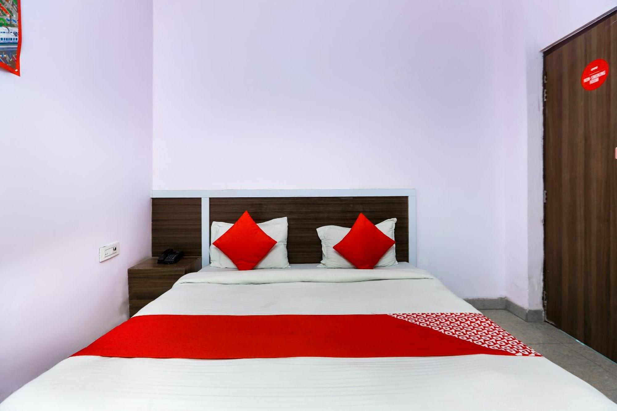 O Noida 4*
