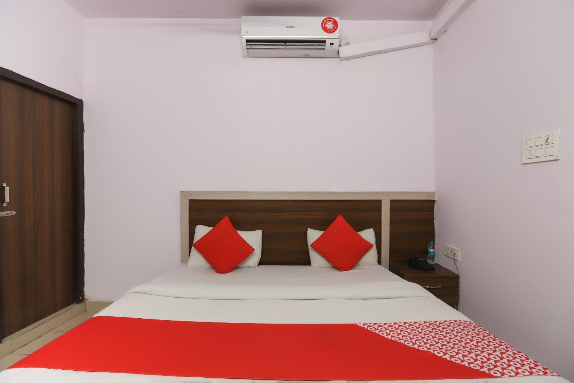 O Noida Hotel 4*