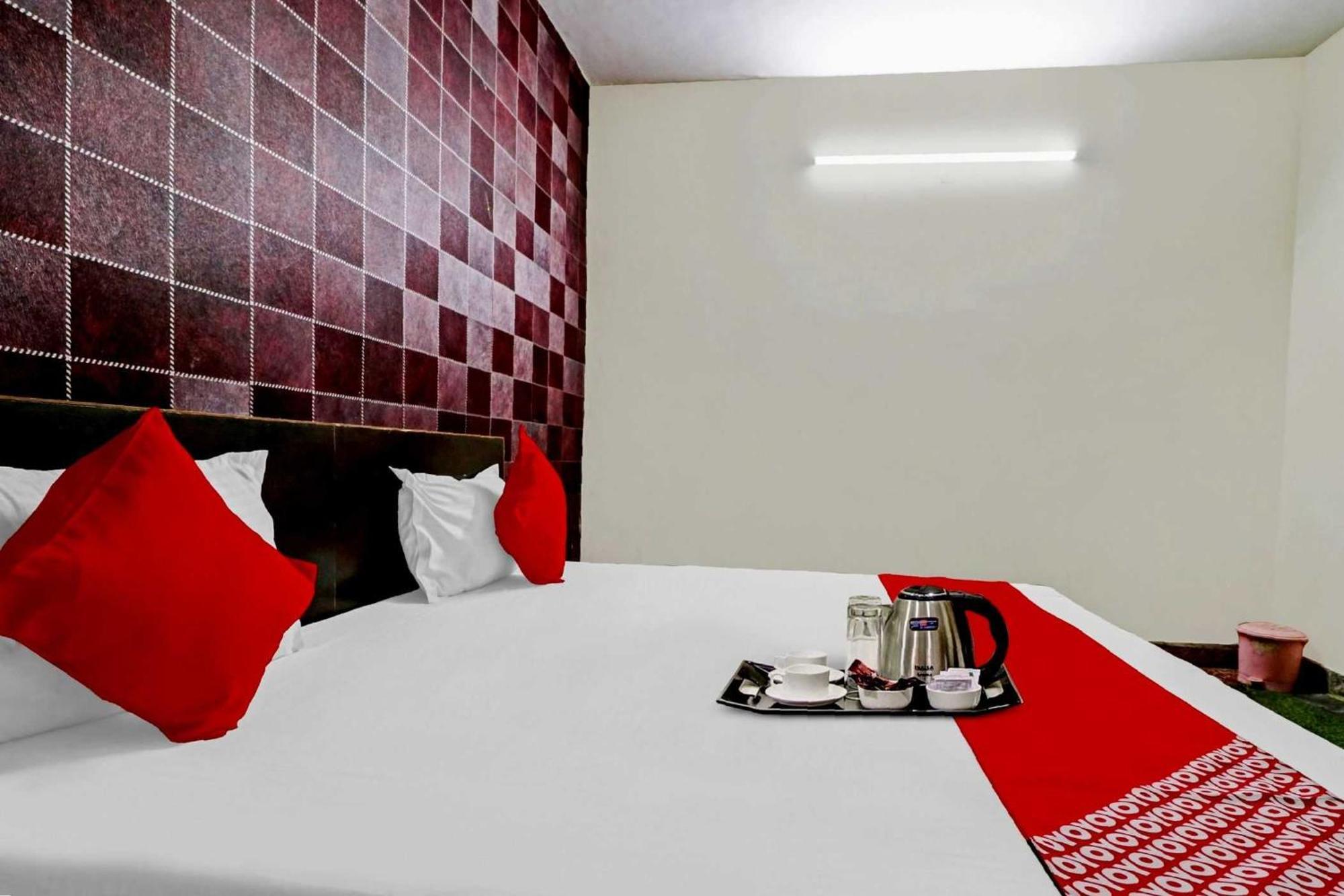 Hotel Lion 3*