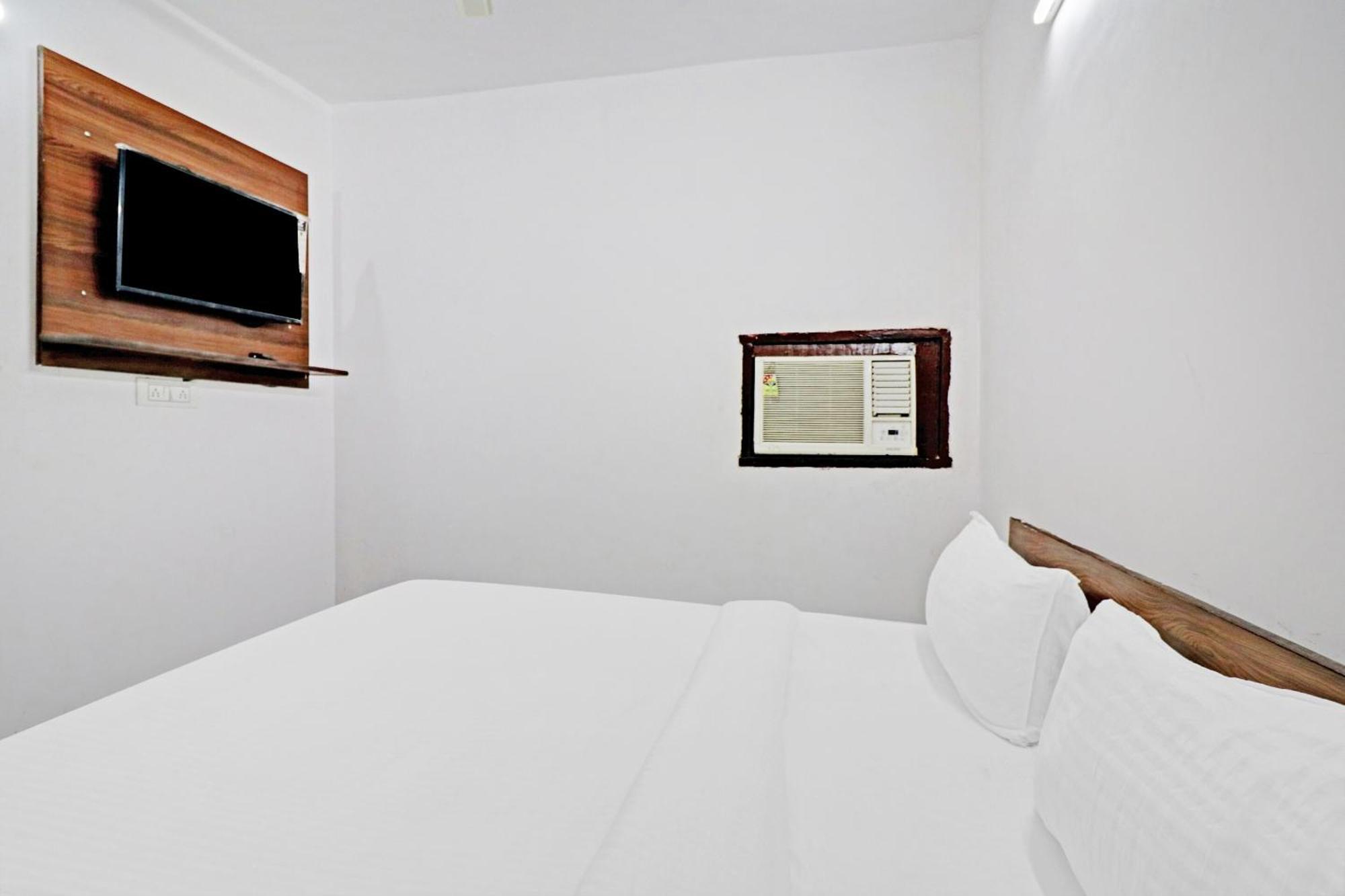 Town House Near M2k Cinema Pitampura Hotel Nova Deli