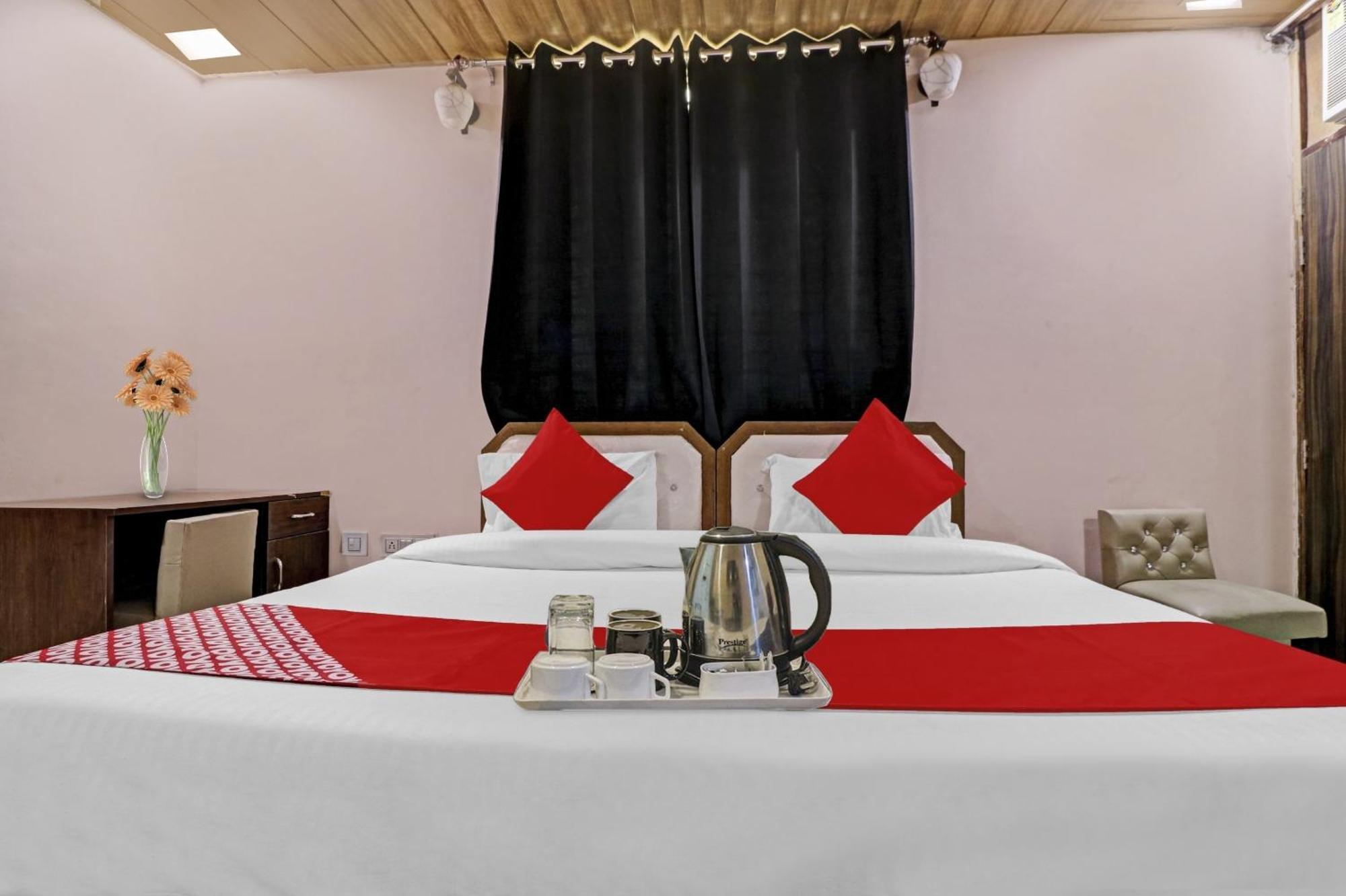 Oyo 90274 Hotel Knight Inn Hotel