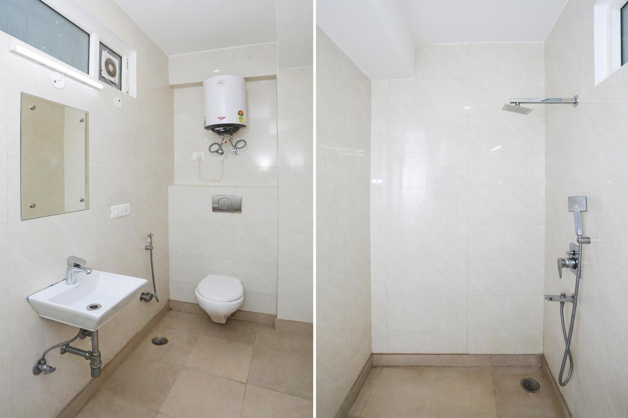Collection O Residency Near Dwarka Sector 21 Metro Station 3*