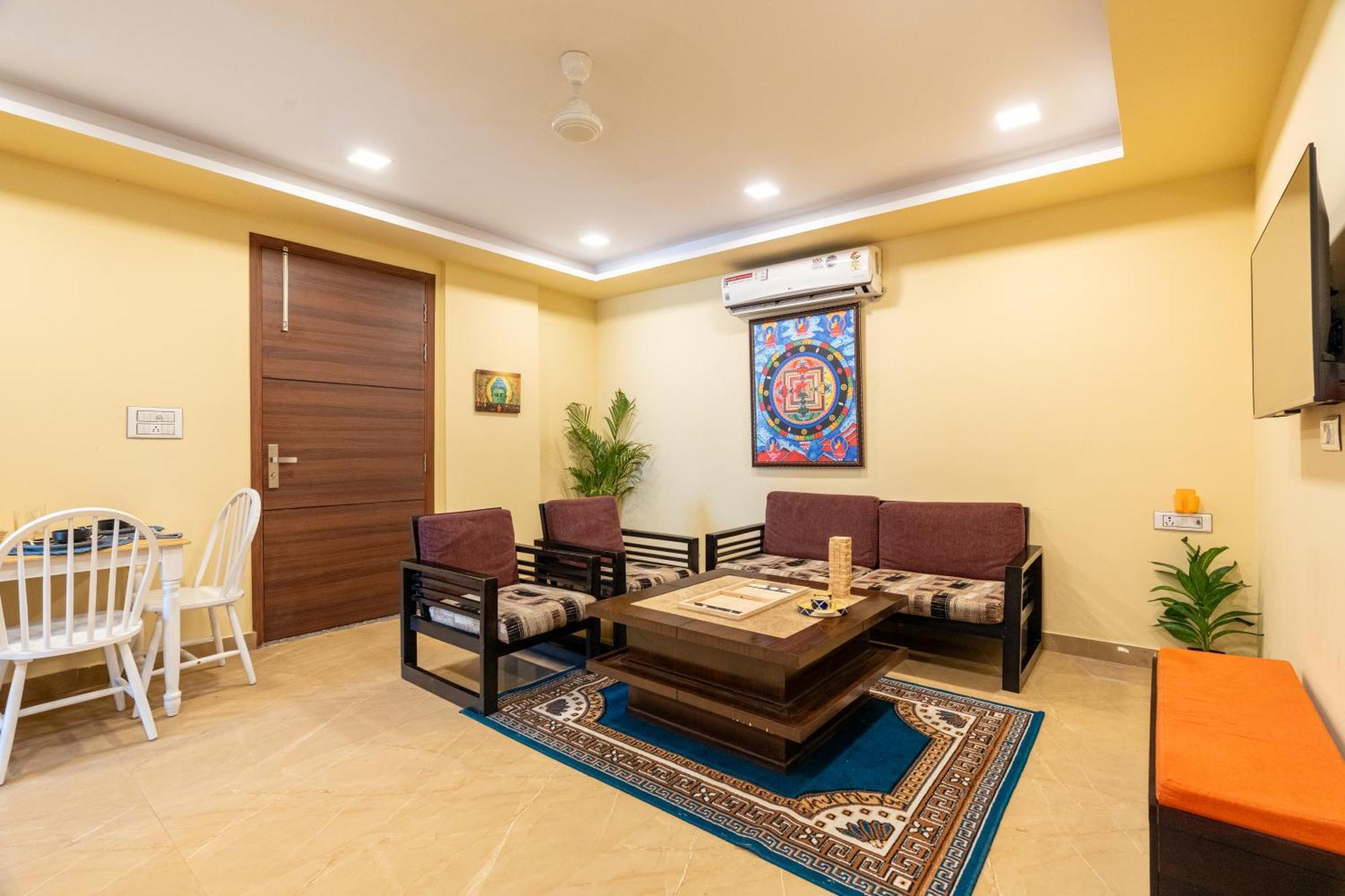 Homlee-legacy 3bhk Flat In Del-lift-terrace Apartment *