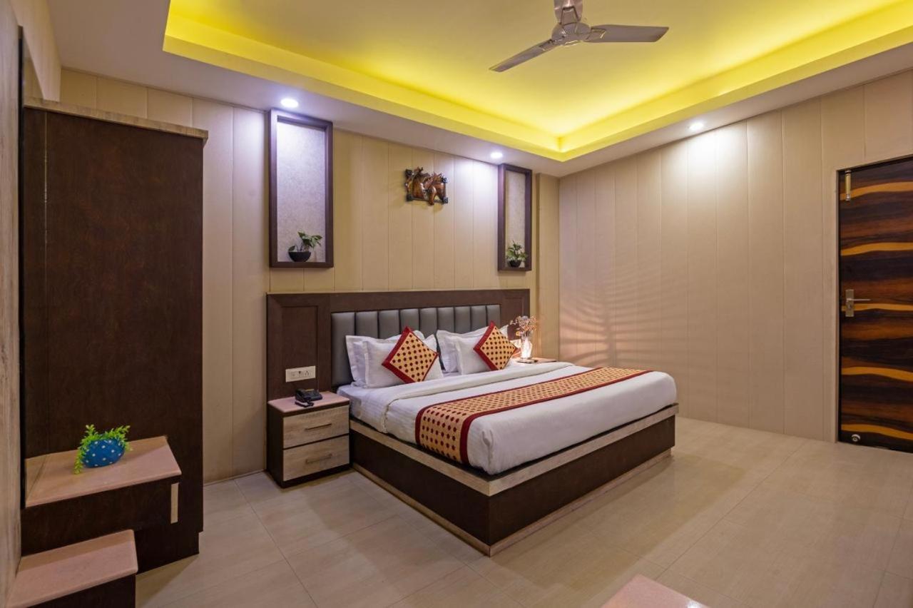 Mahajan International Hotel New Delhi