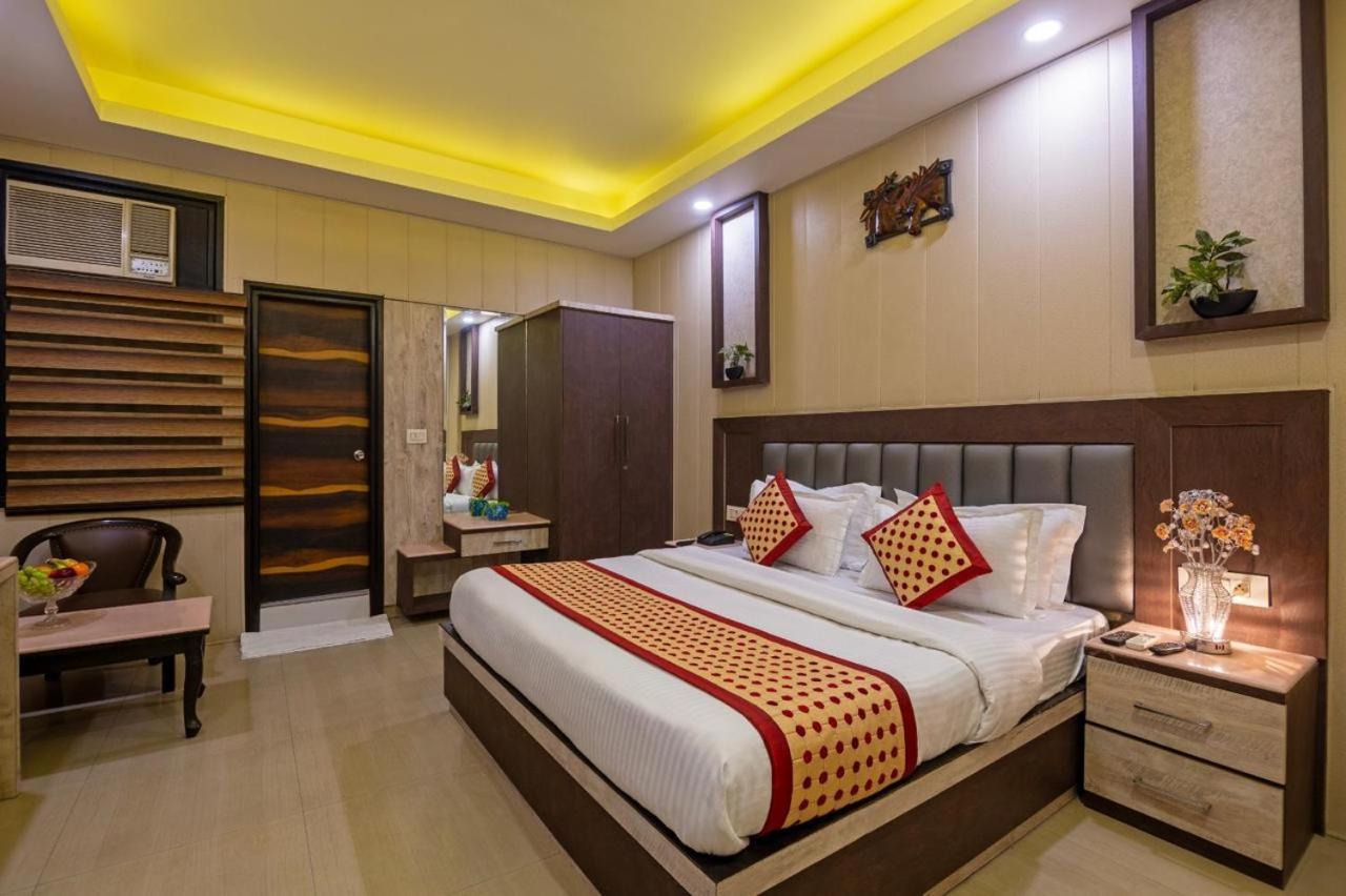 Hotel Mahajan International