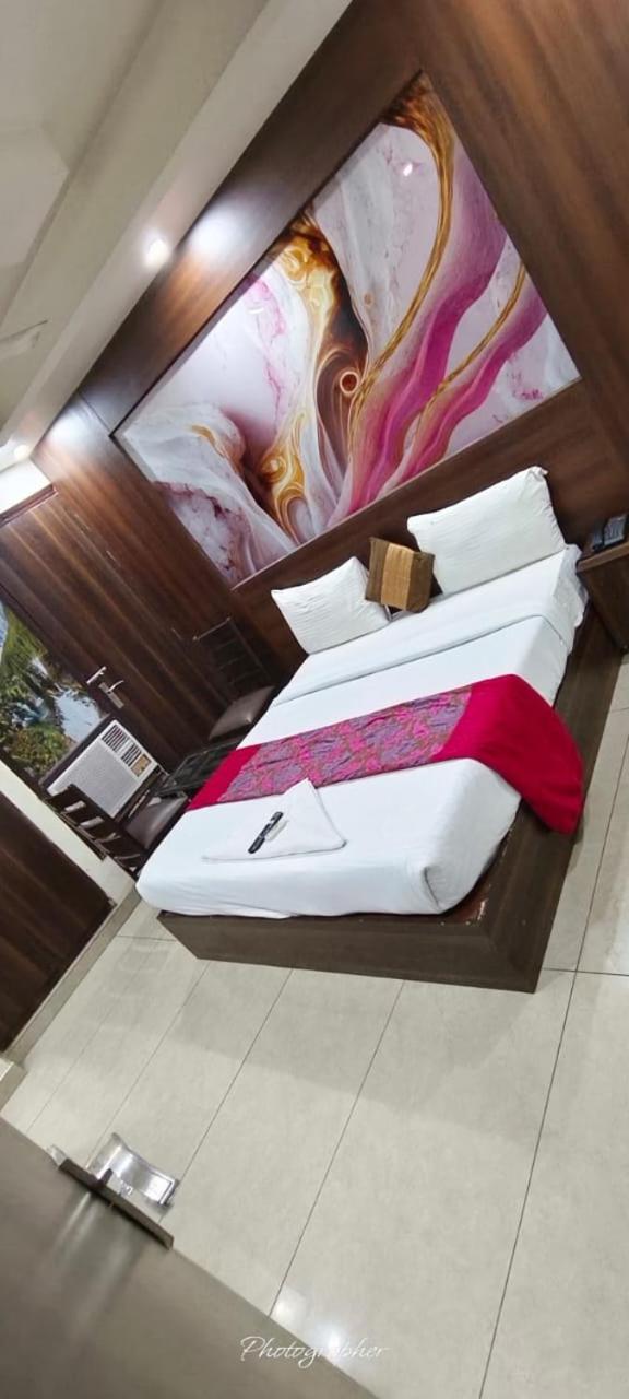 Hotel Zenith Plaza New Delhi