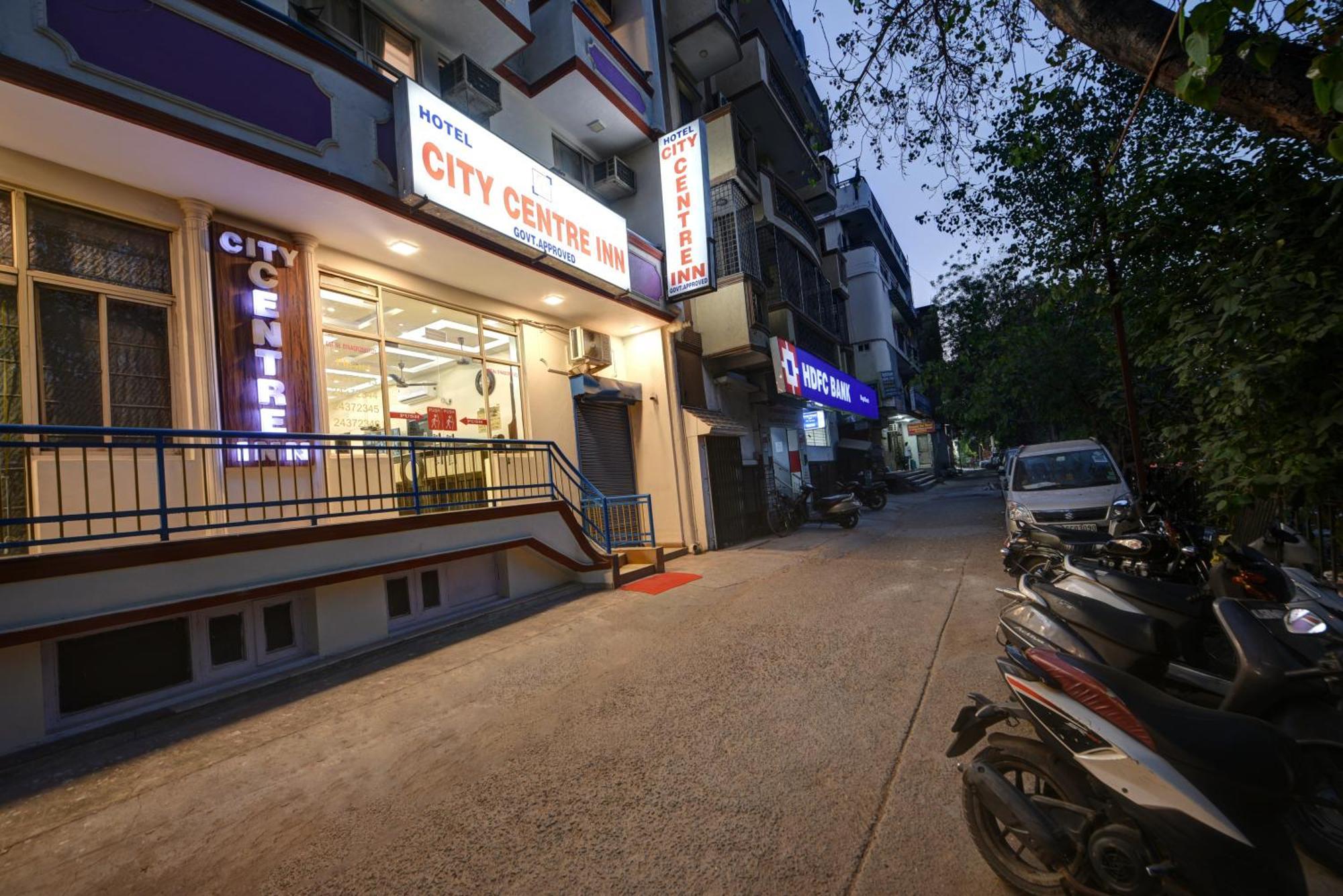 Centre Near Nizamuddin Railway Station