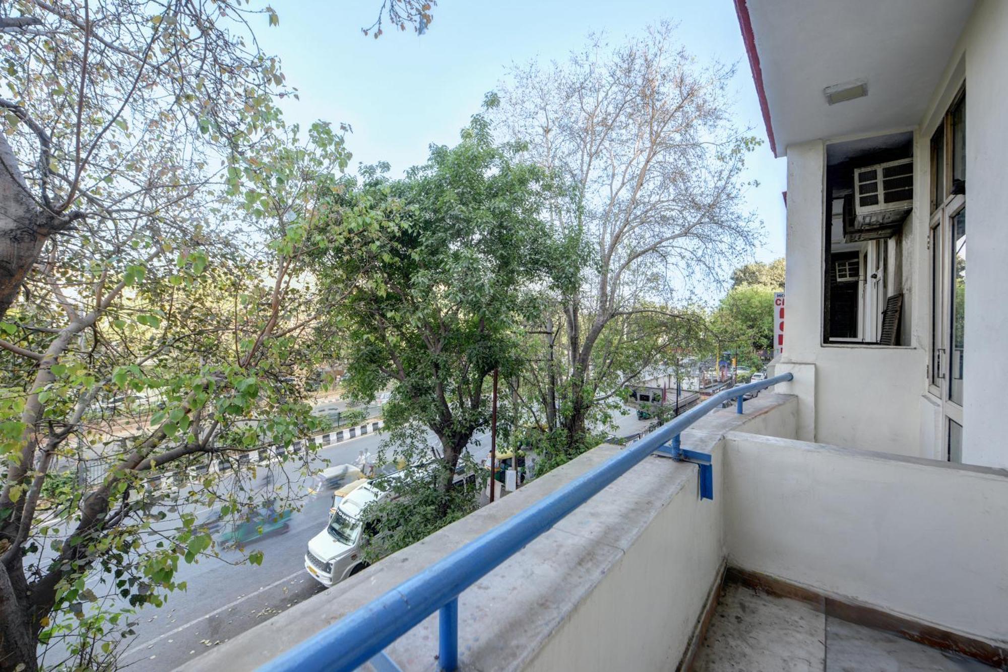 Centre Near Nizamuddin Railway Station Hotel New Delhi