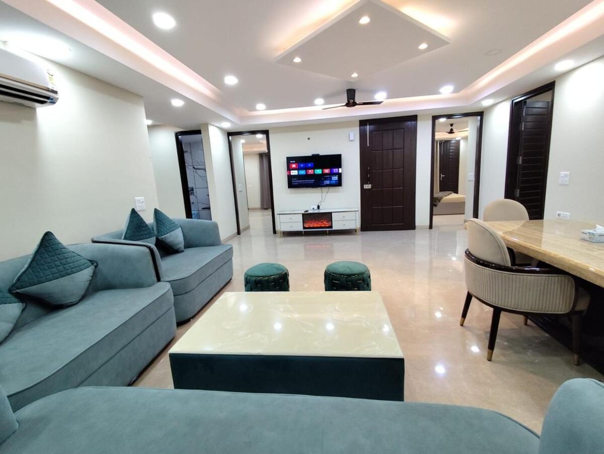 Homlee-virasat 3bhk Flat Del-lift-parking Apartment *