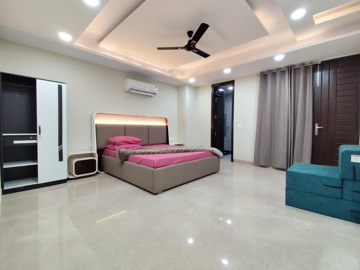 Homlee-virasat 3bhk Flat Del-lift-parking
