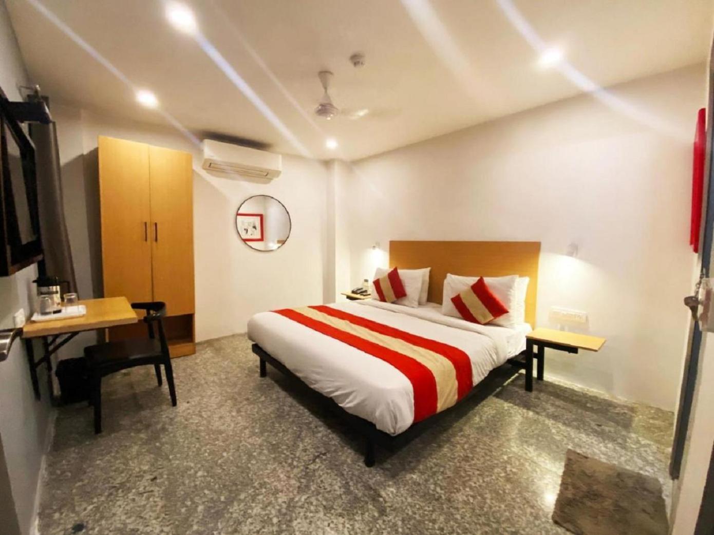 Hotel Empire New Delhi