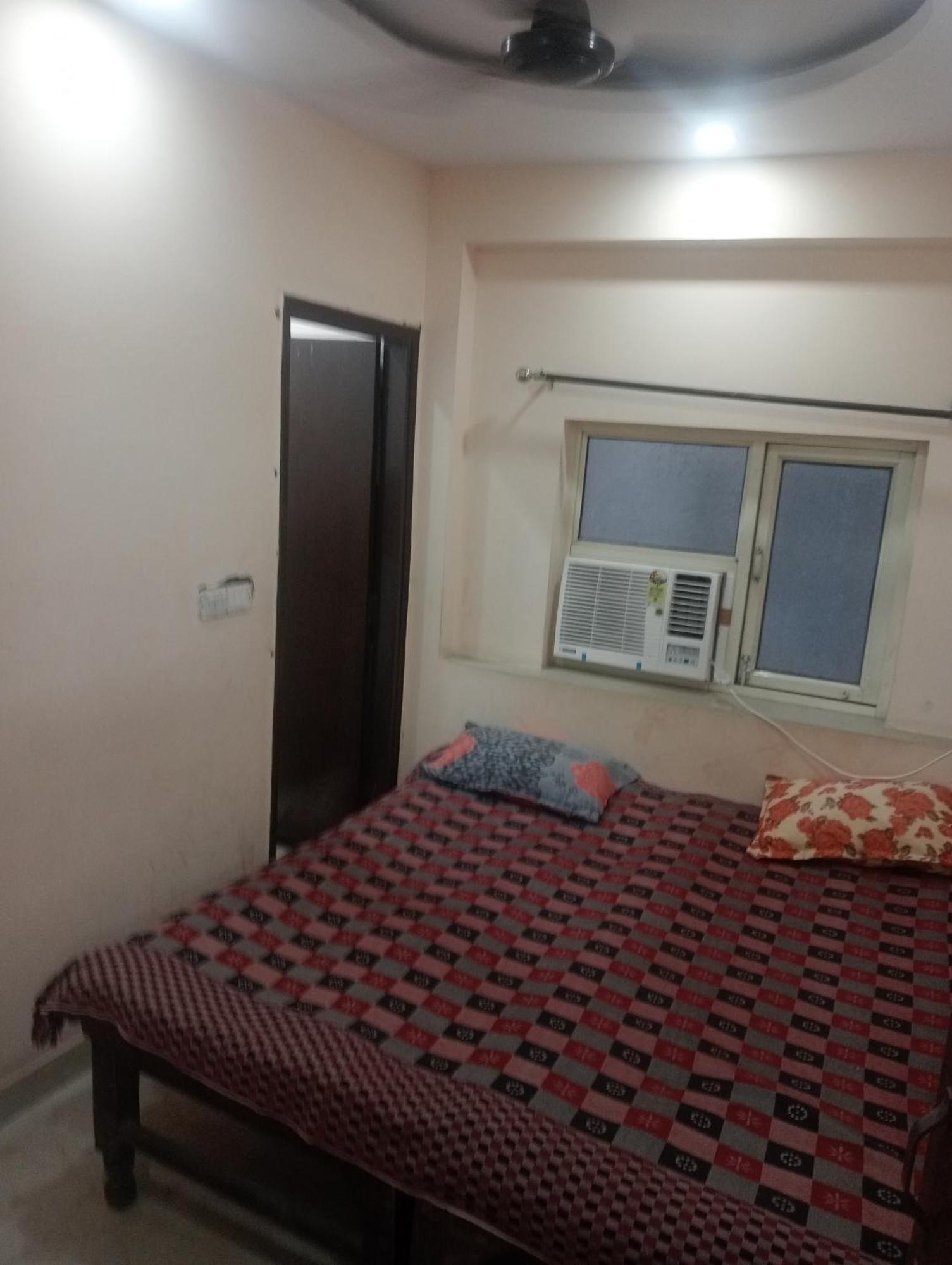 Ever Green Travel & Pg Guest house 2*