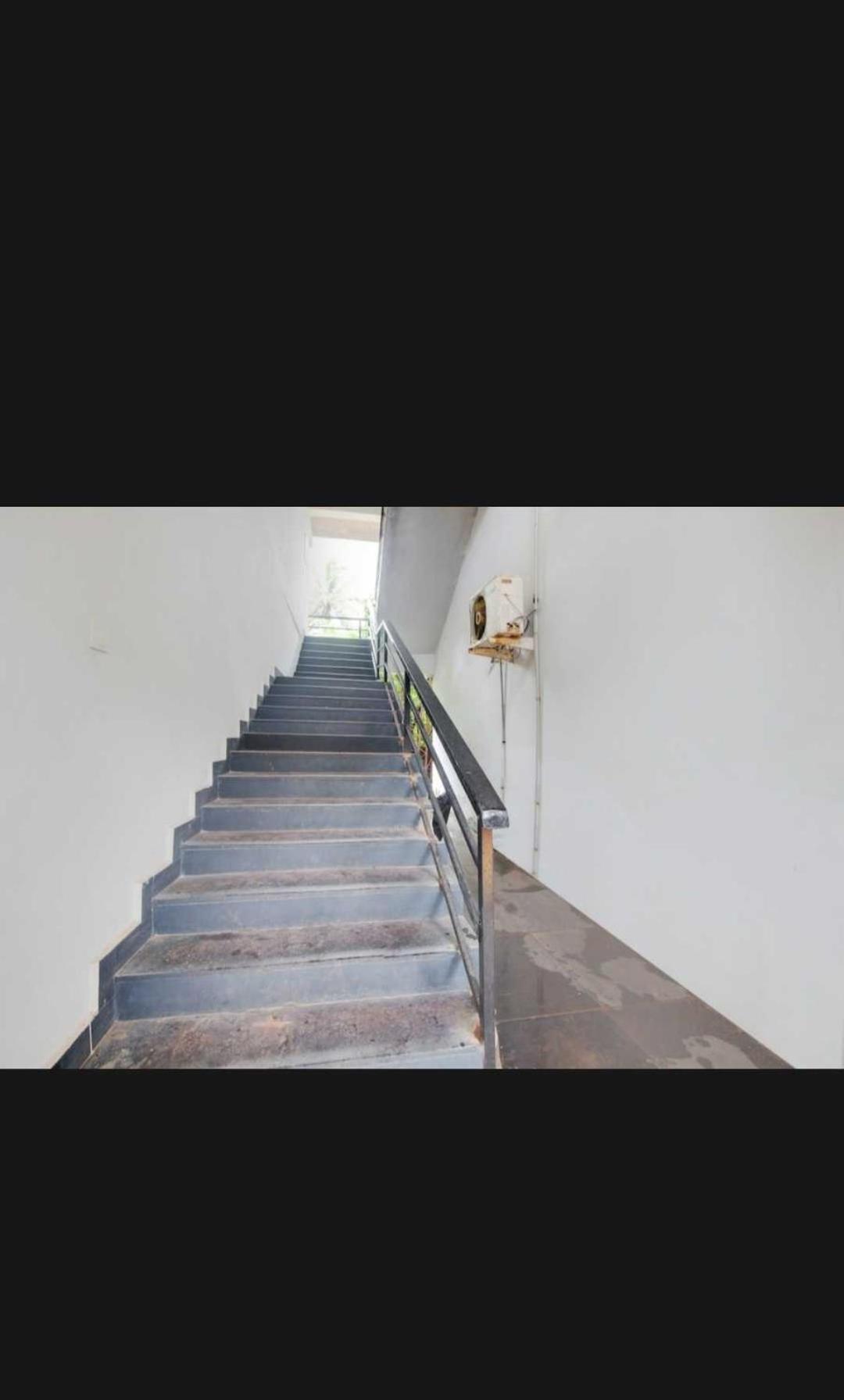 Super O Raas Near Samaypur Badli Metro Station 3*