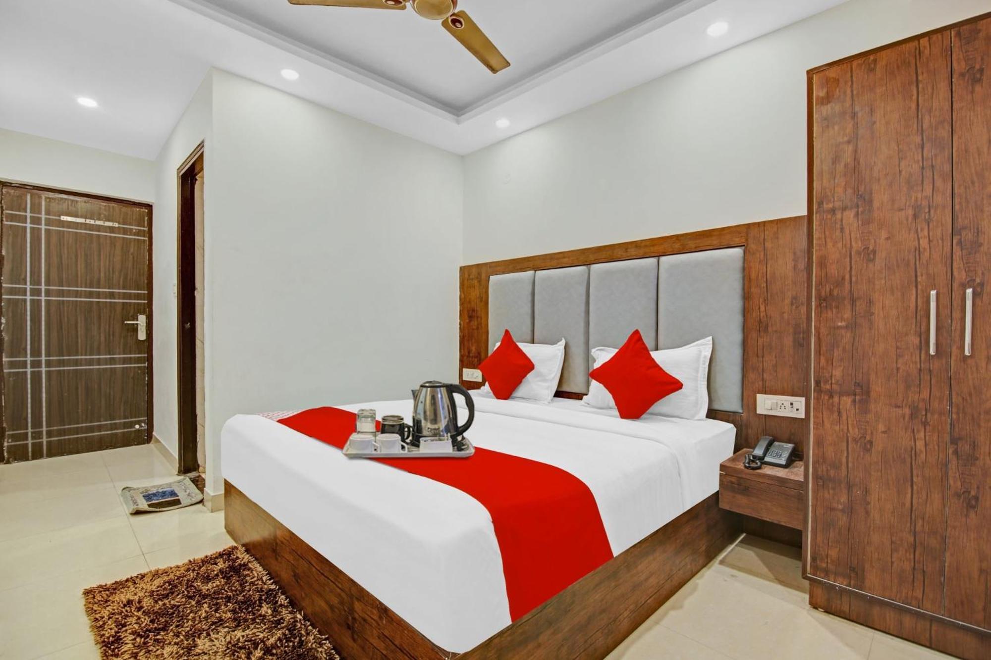 O Tez Plaza Hotel 4*