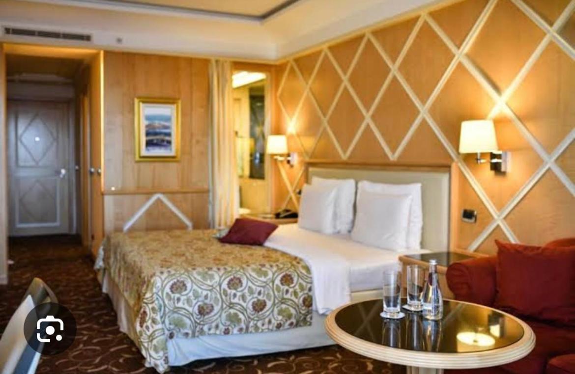Hotel Zed- Near Delhi Airport