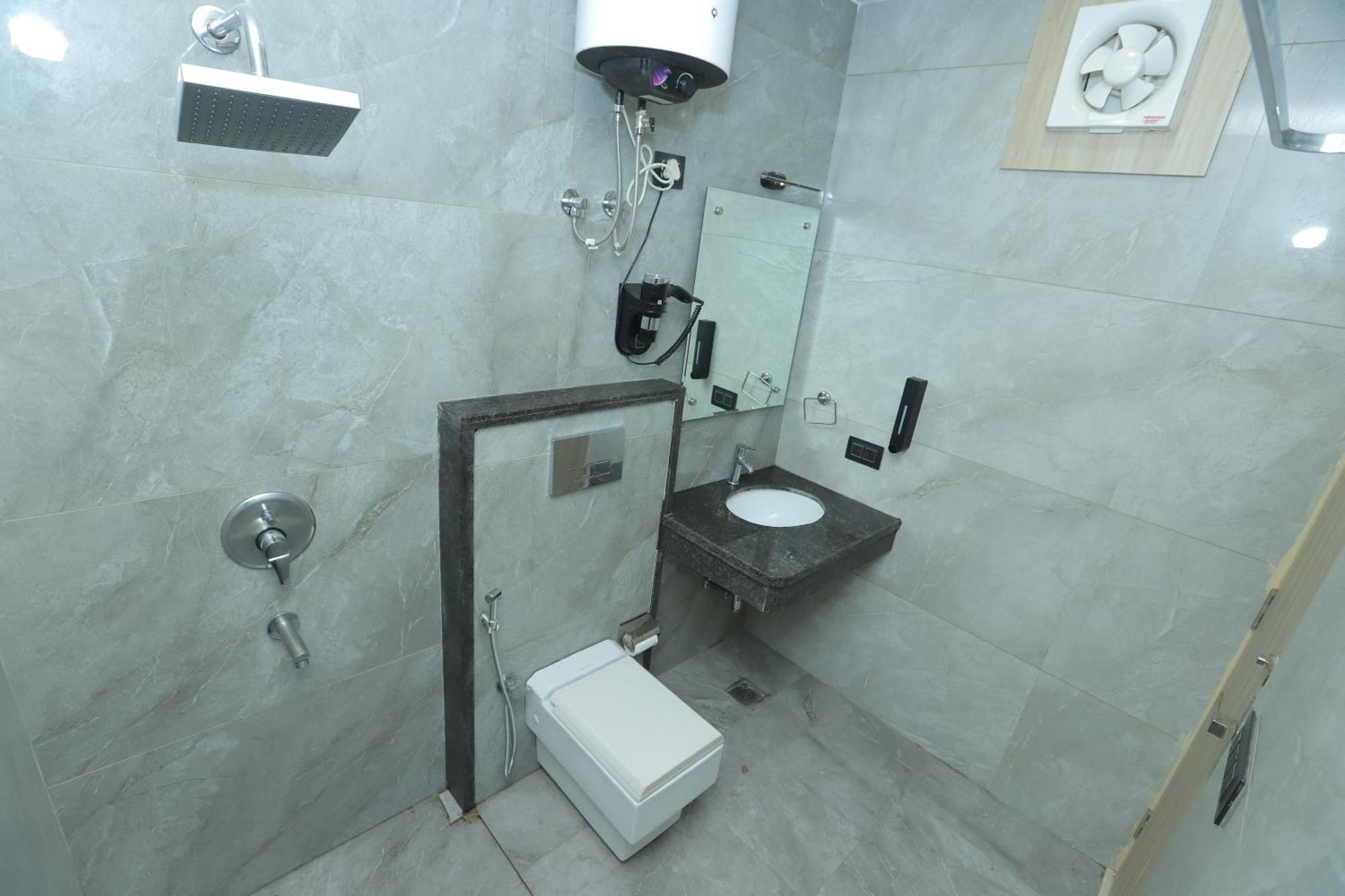 Hotel Zed- Near Delhi Airport Hotel Delhi (National Capital Territory of India)