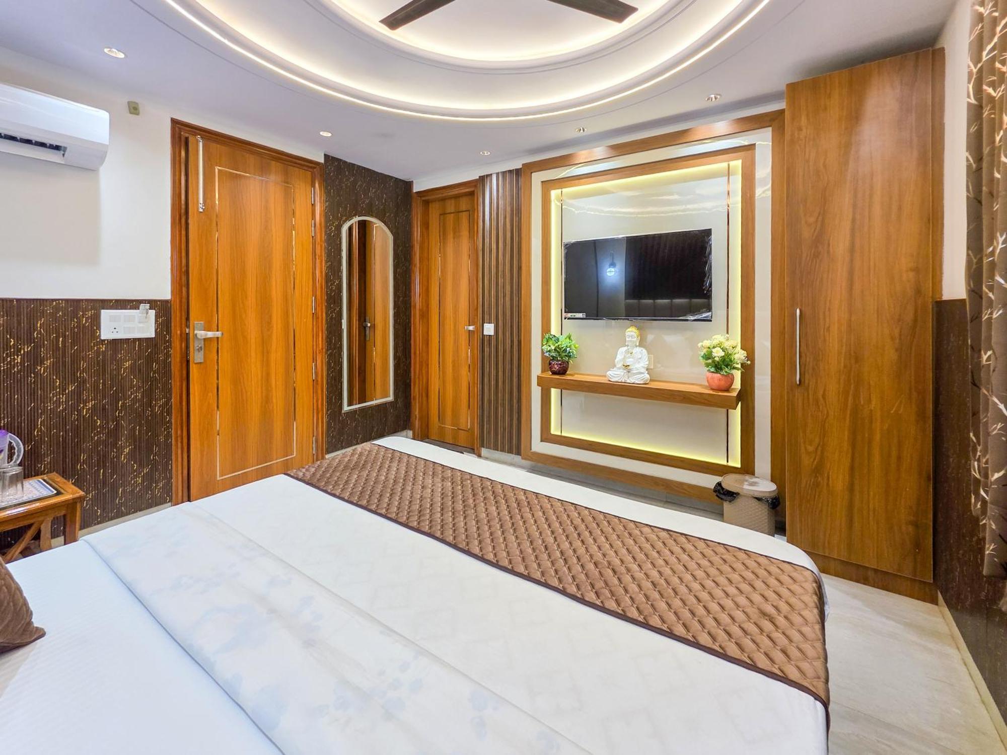 Delhi Delight Premium New Delhi