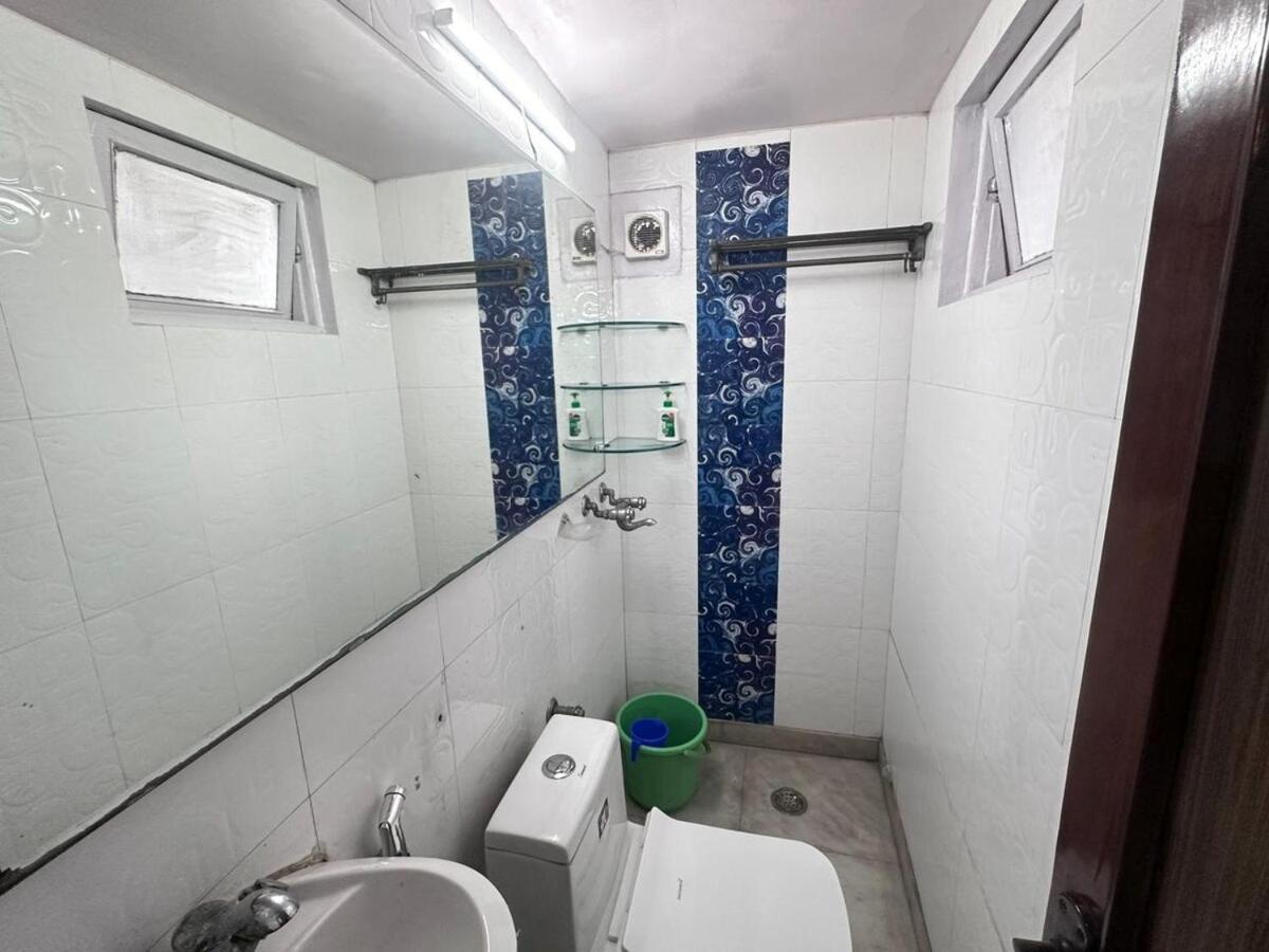 Hrx 4bhkfullyfurnished Apartment