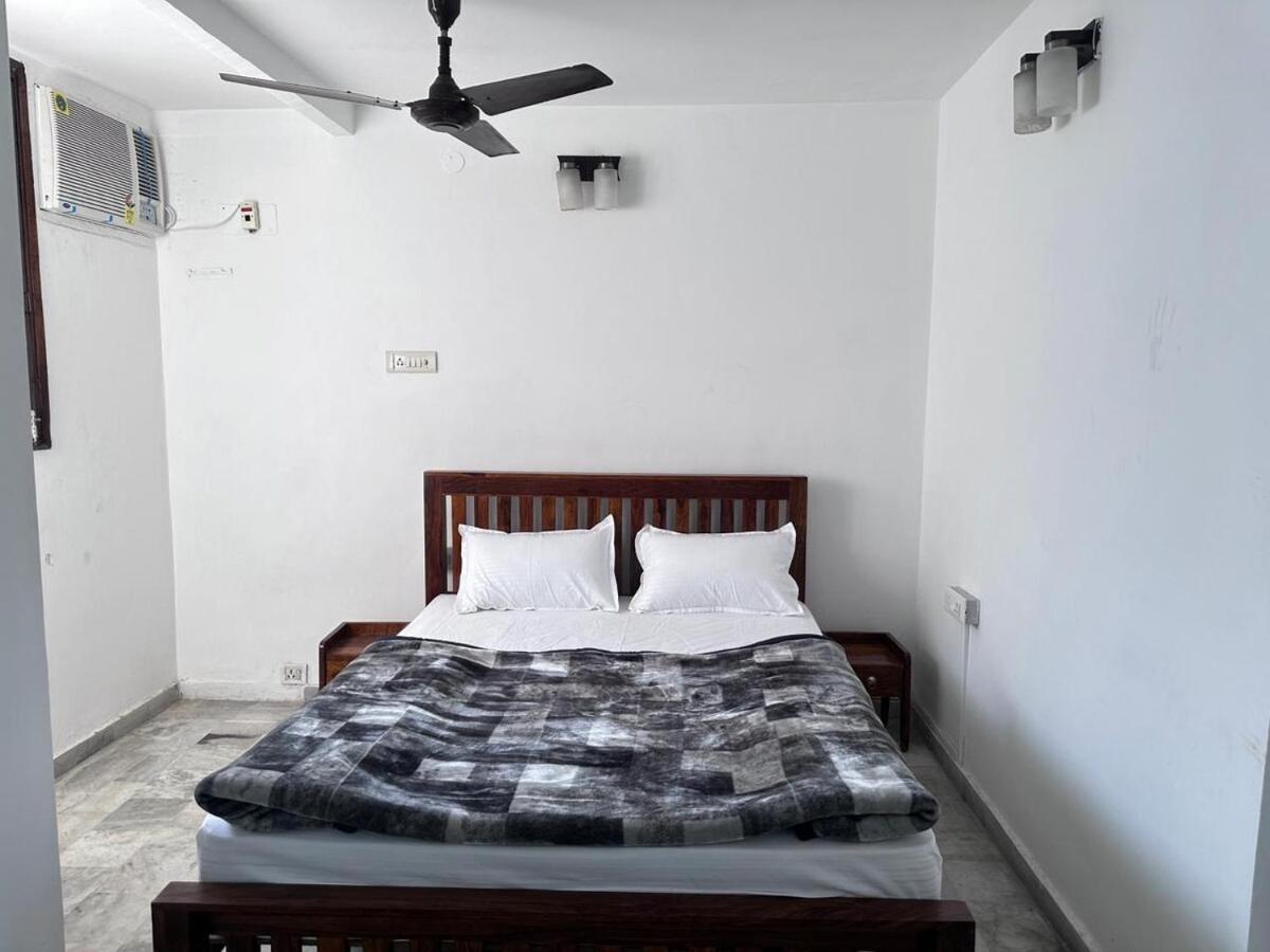 Apartment Hrx 4bhkfullyfurnished *