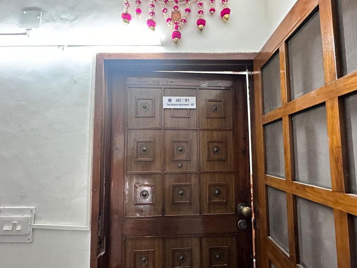 Apartment Hrx 4bhkfullyfurnished New Delhi