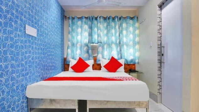 Ram Palace Hotel 2*