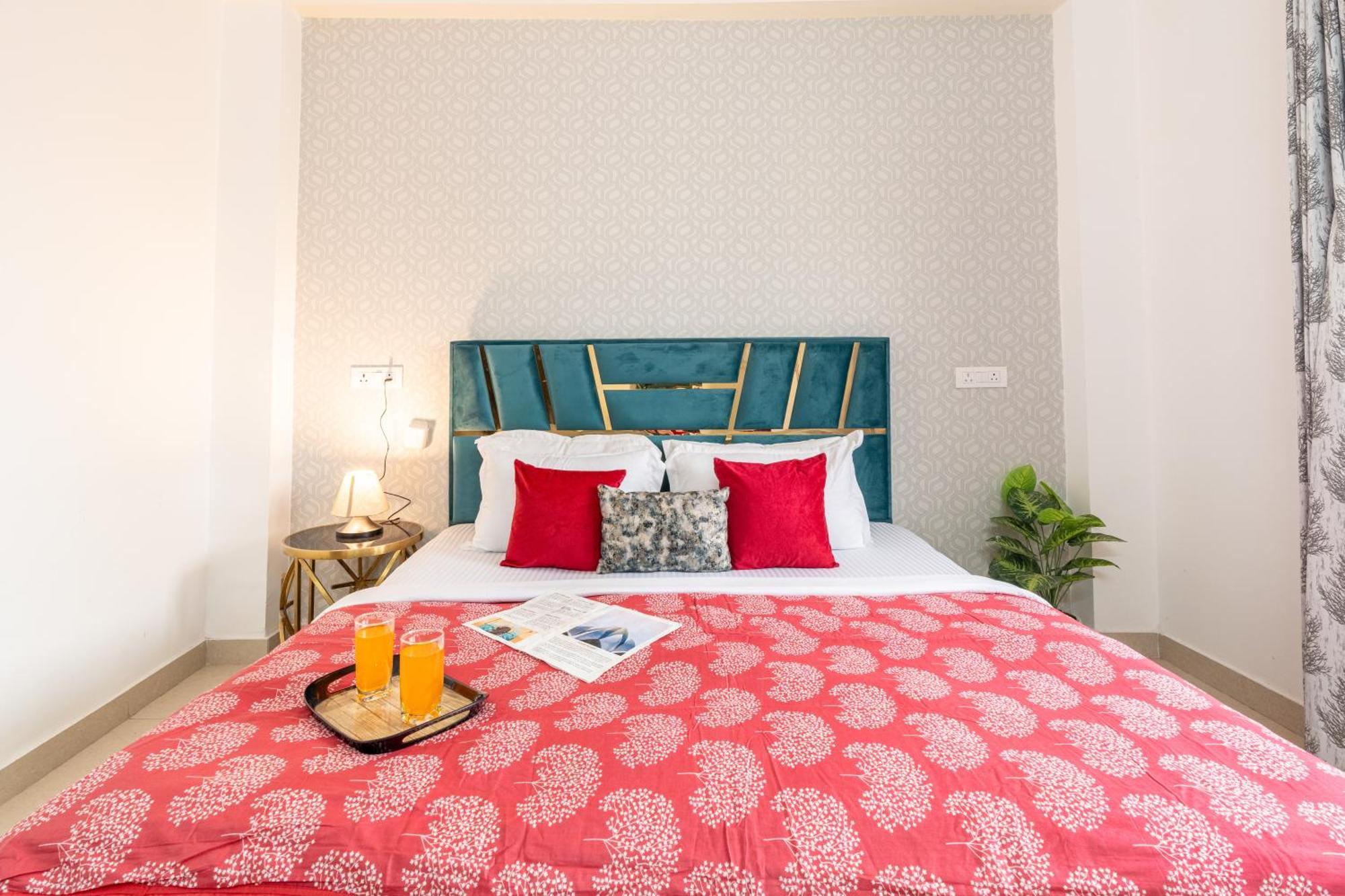Homlee-vintage 2bhk With Fort/park View New Delhi