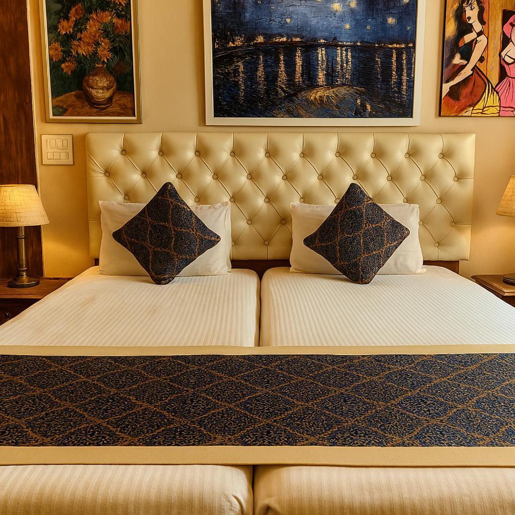 Bed & Breakfast Luxury Aol New Delhi