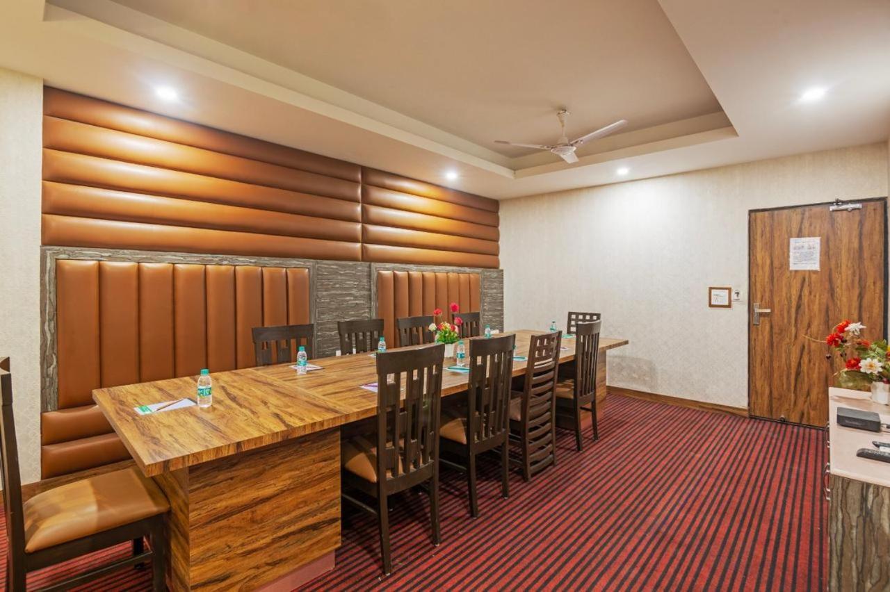 Hotel Mahajan International