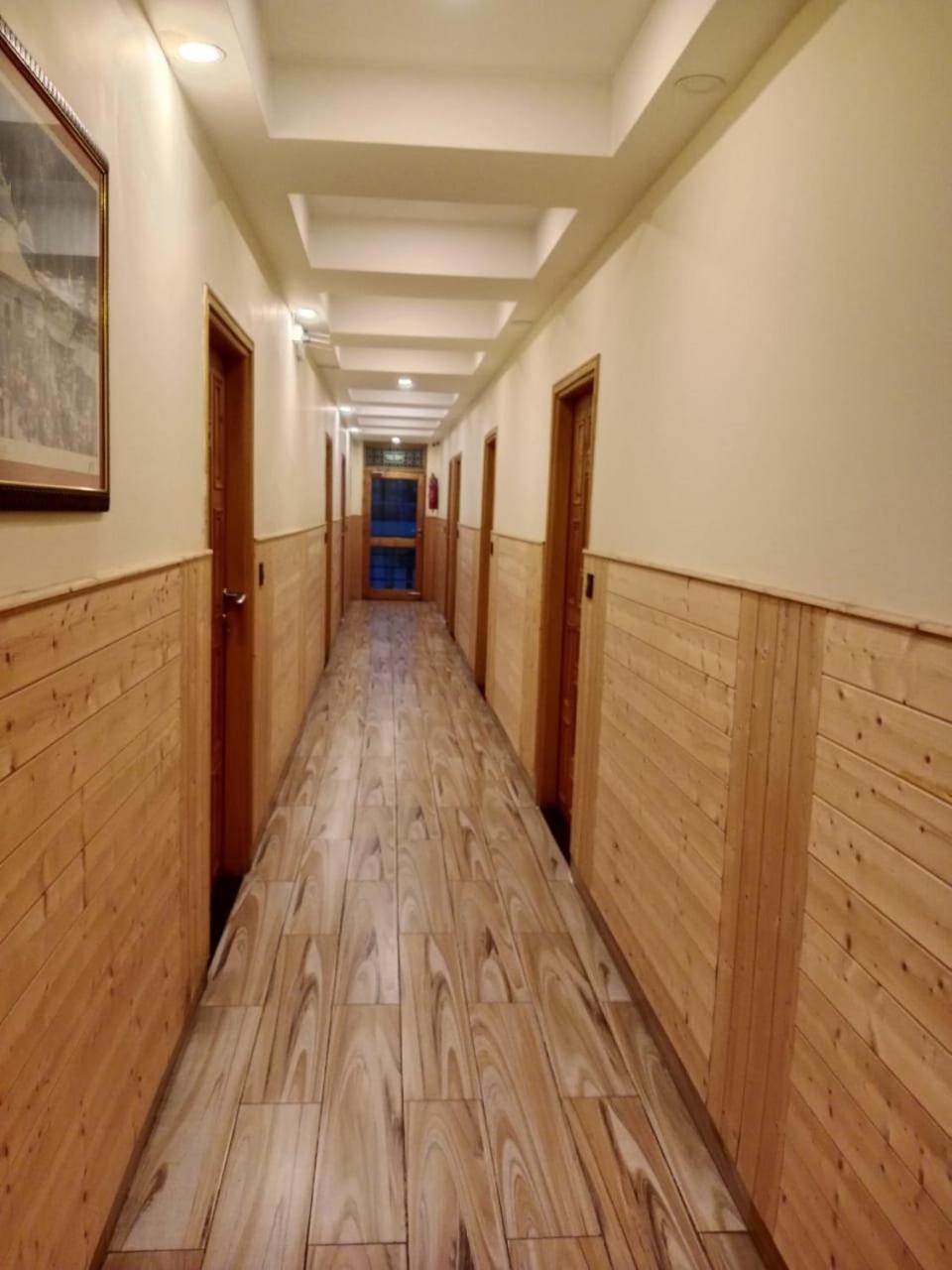 Hotel Luxe Retreat