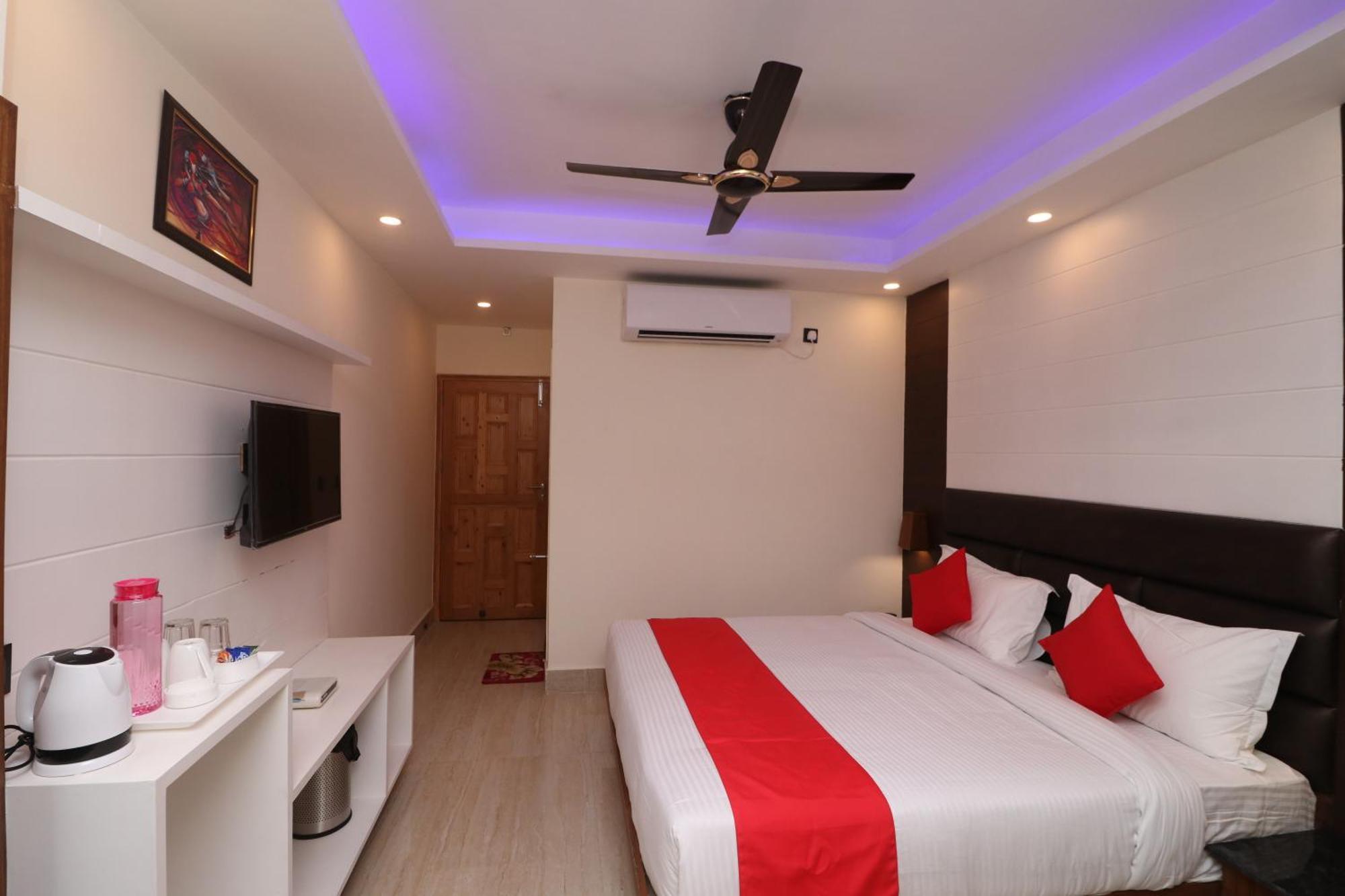 Hotel Luxe Retreat