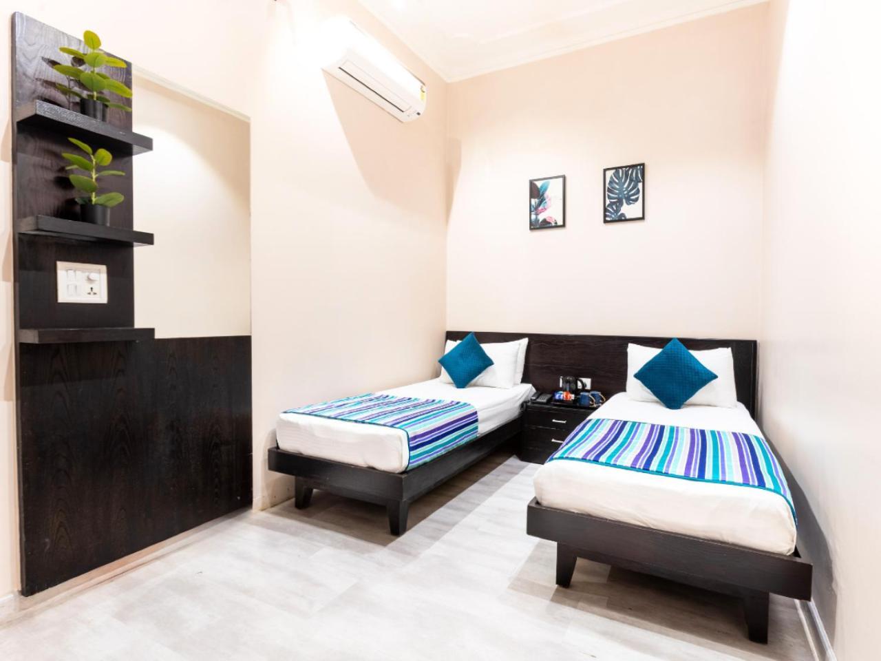 Ajanta 3* New Delhi