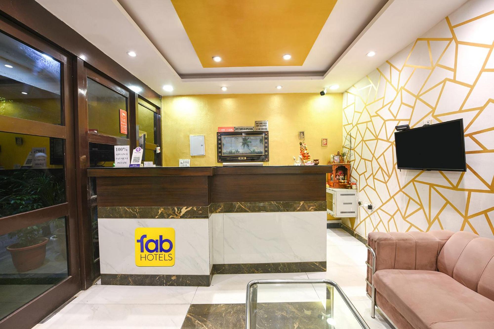 Fabhotel Under Bridge 3*