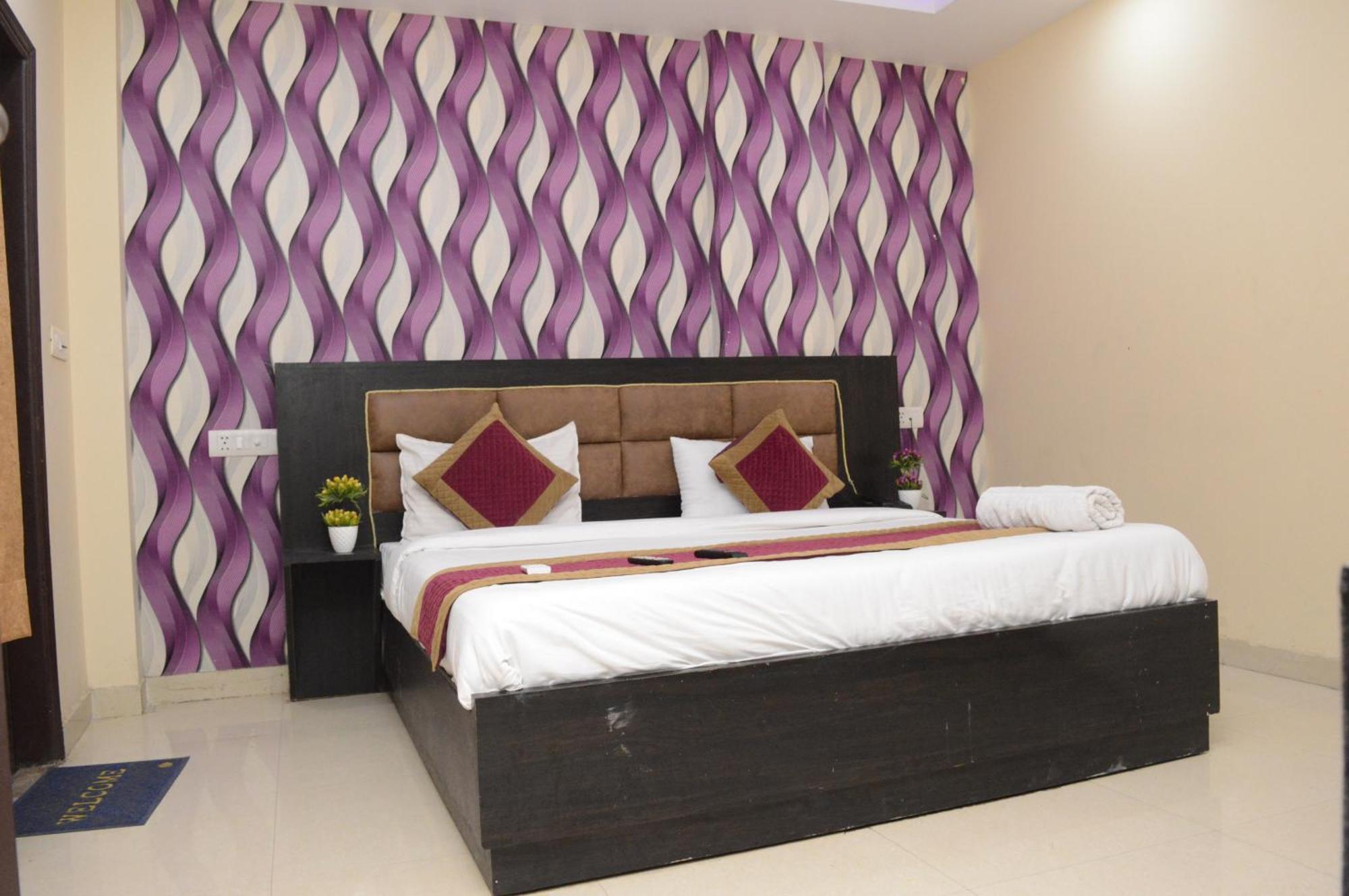Royal Sky Luxury Near Delhi Airport