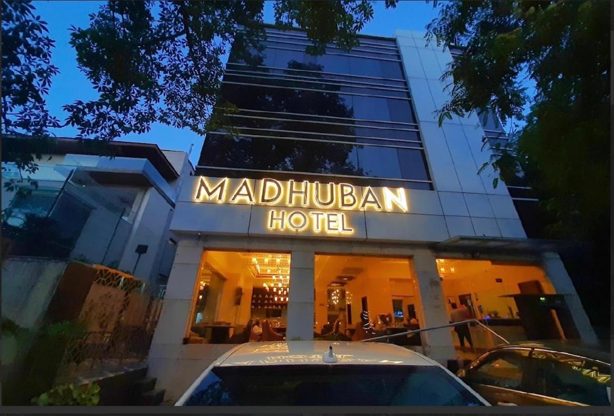 Madhuban , Hotel Nova Deli