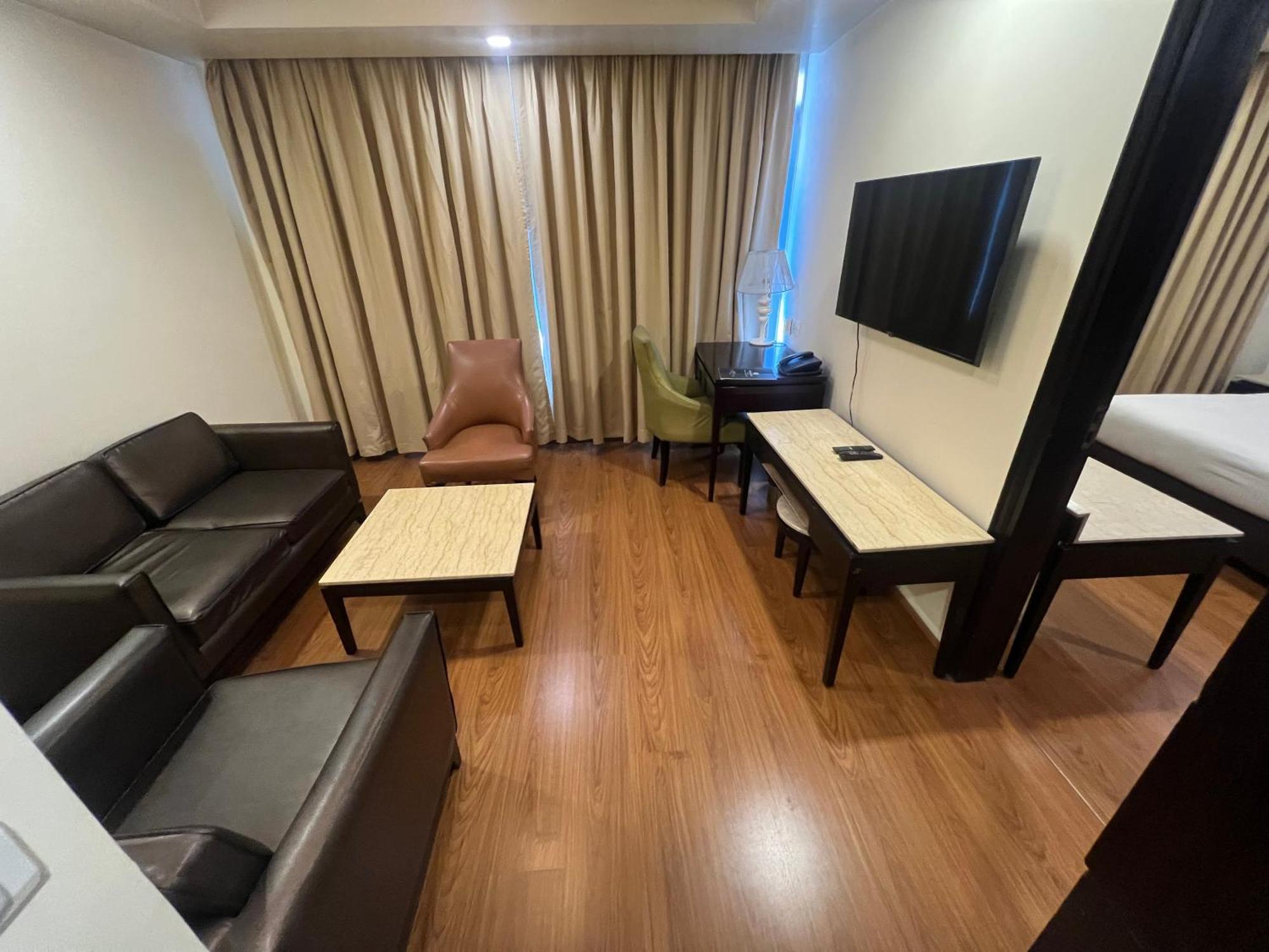 Madhuban , Hotel Nova Deli