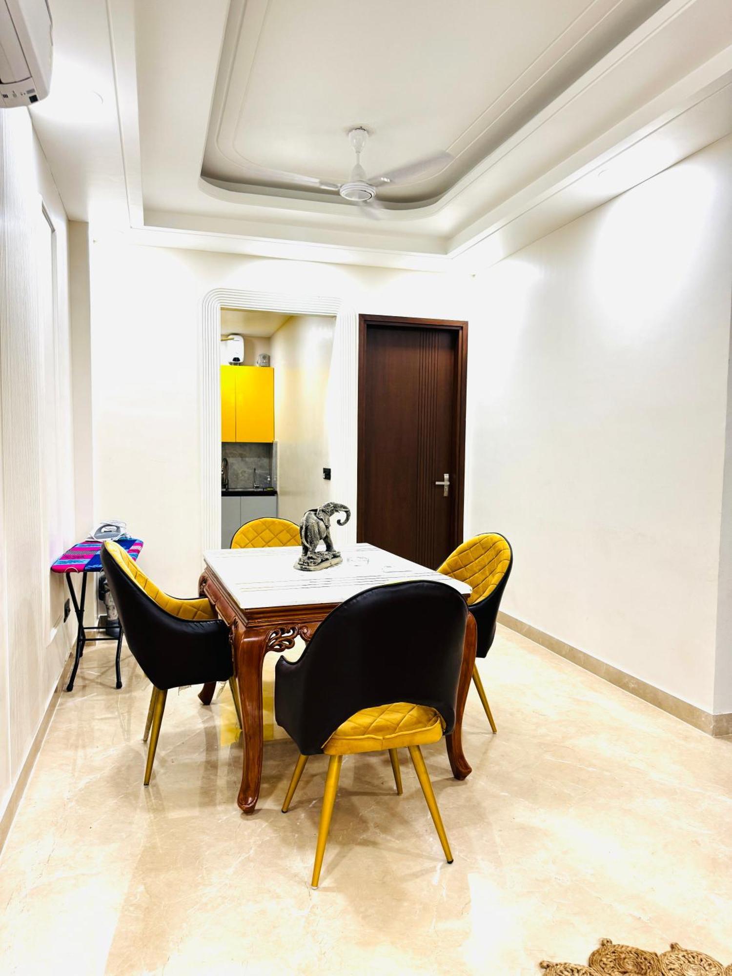 Divine India Service 3bhk,j-267