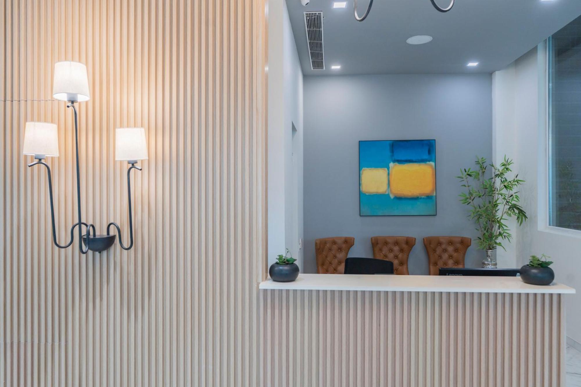 Hotel Ahuja Residency Sage