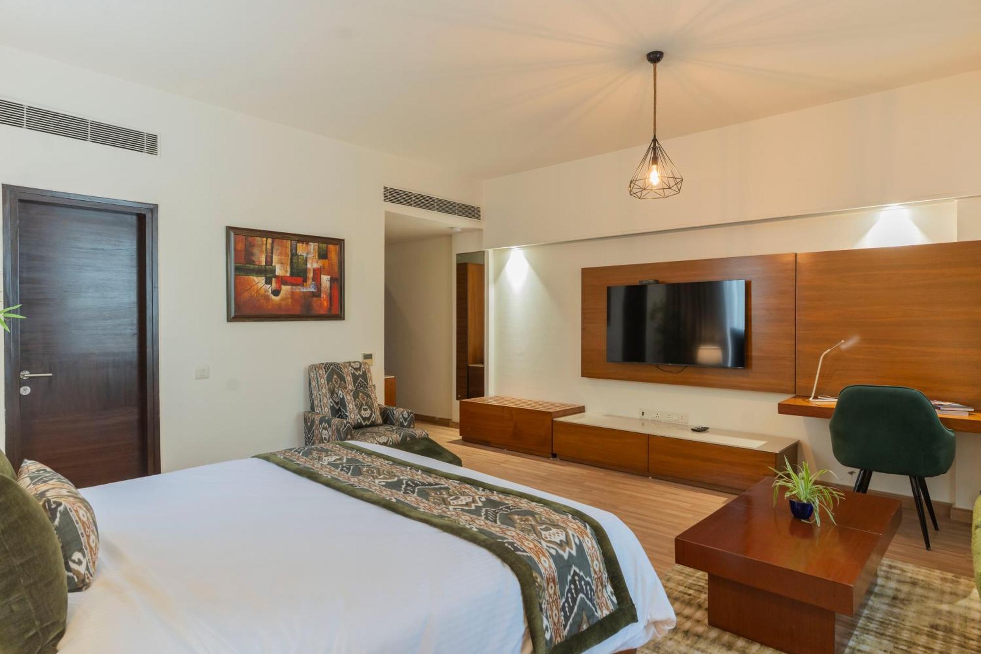Ahuja Residency Sage