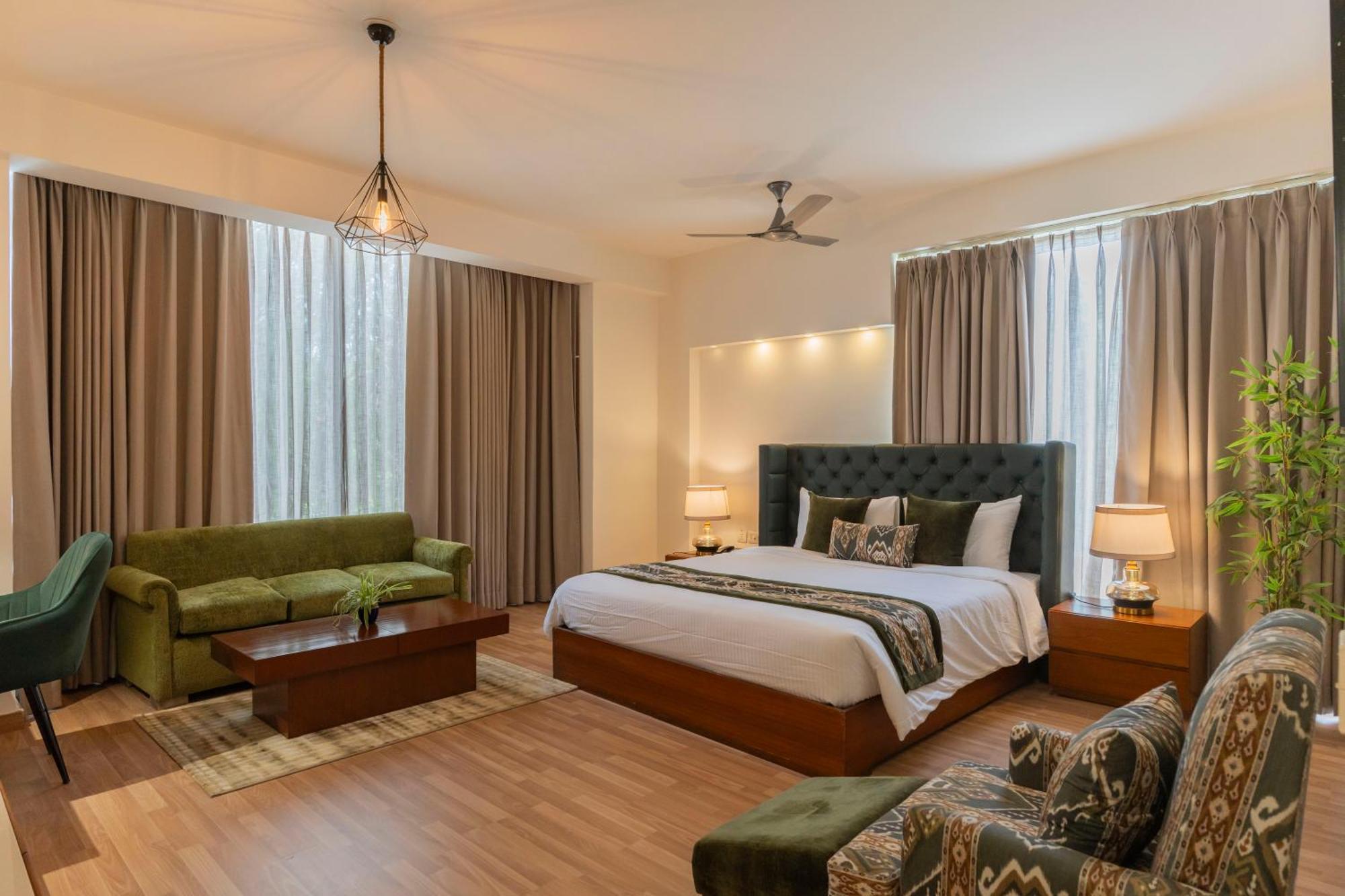 Ahuja Residency Sage Hotel New Delhi